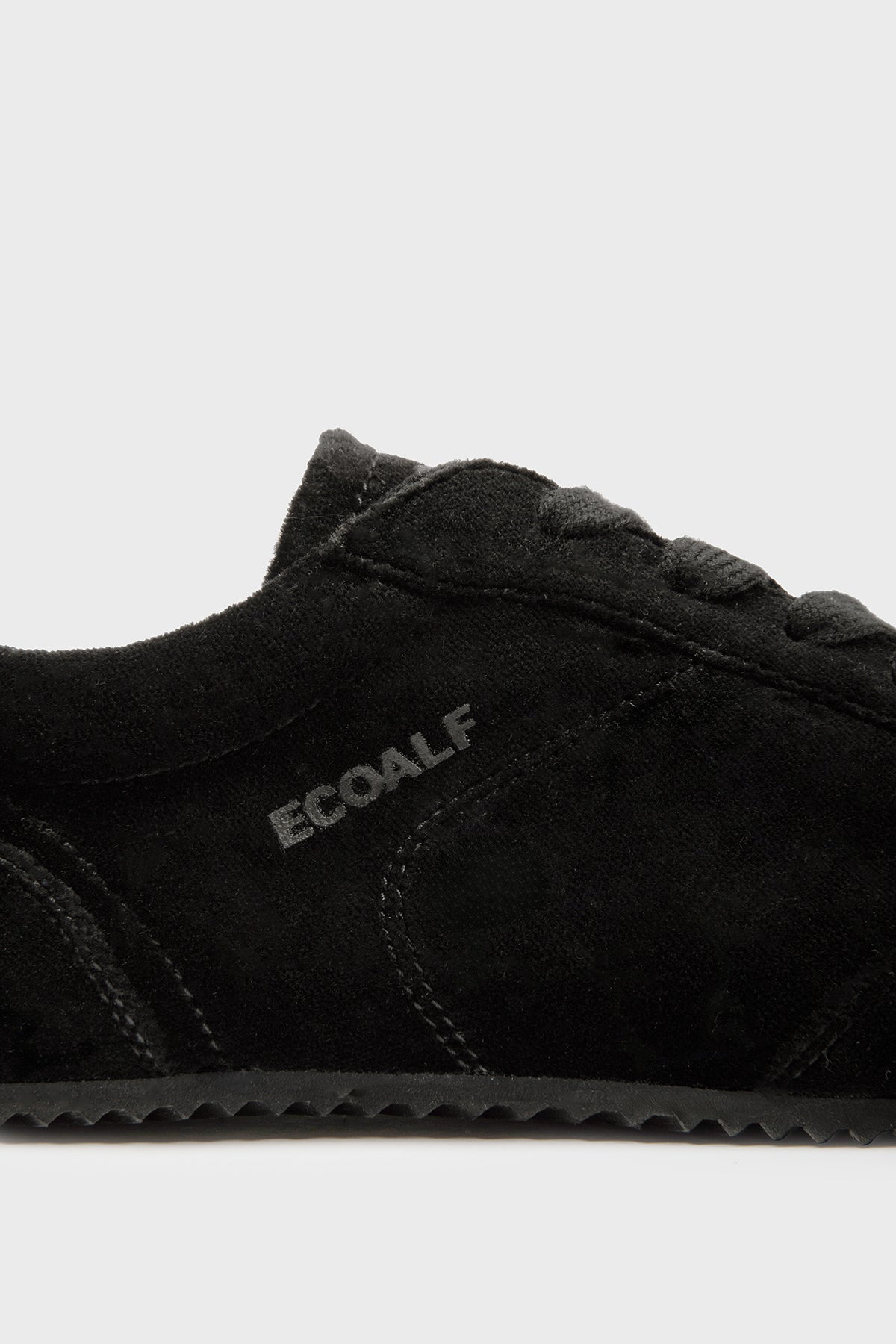 ZAPATILLA DALLAS VELVET NEGRA