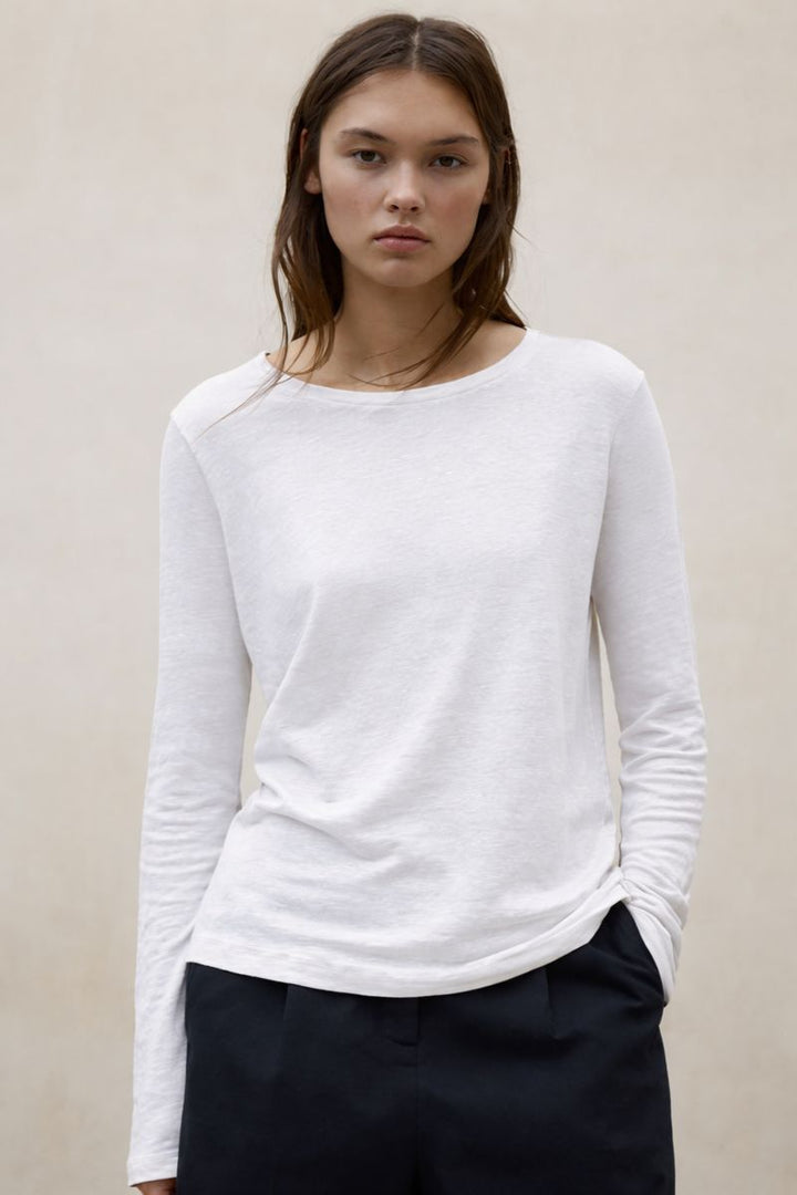 WHITE CALE T-SHIRT