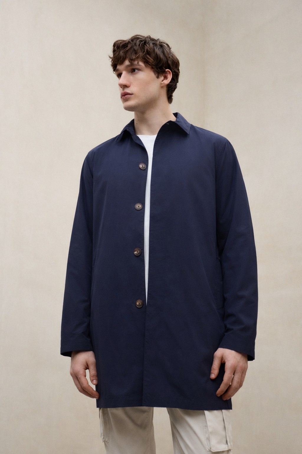 NAVY BLUE PACKABLE VESTAL TRENCH COAT