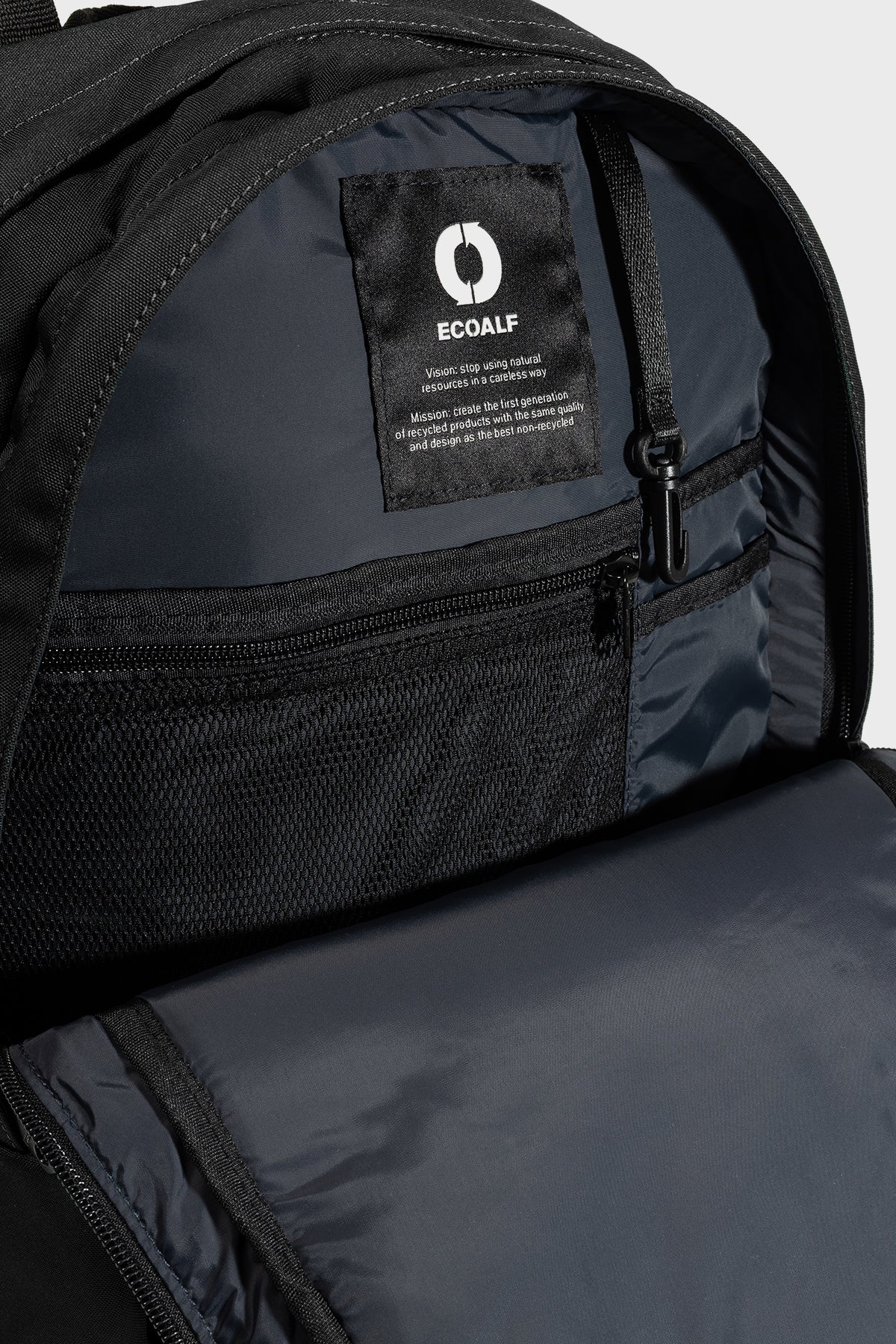 BLACK BERGEN BACKPACK