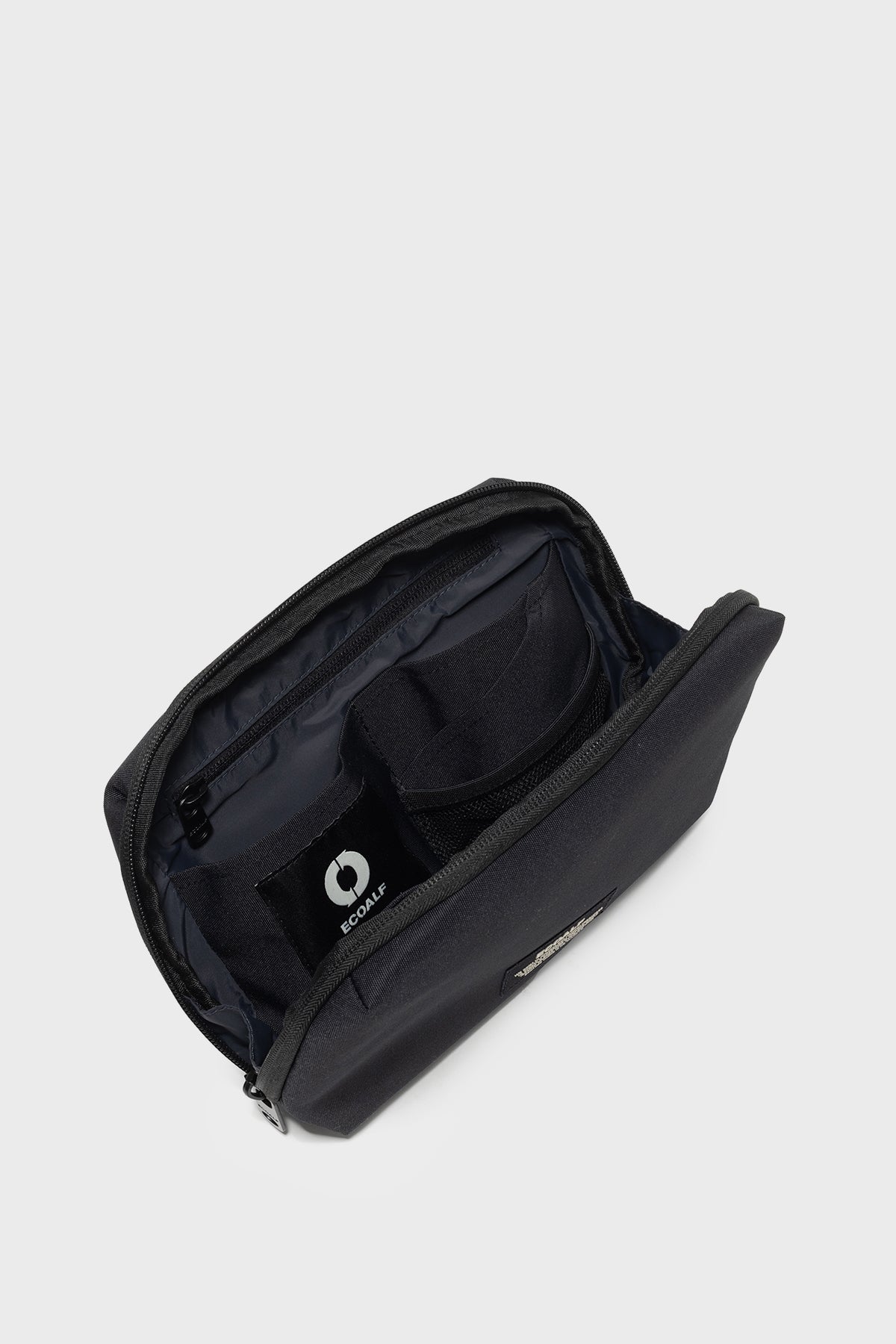 NECESER WAKAI NEGRO