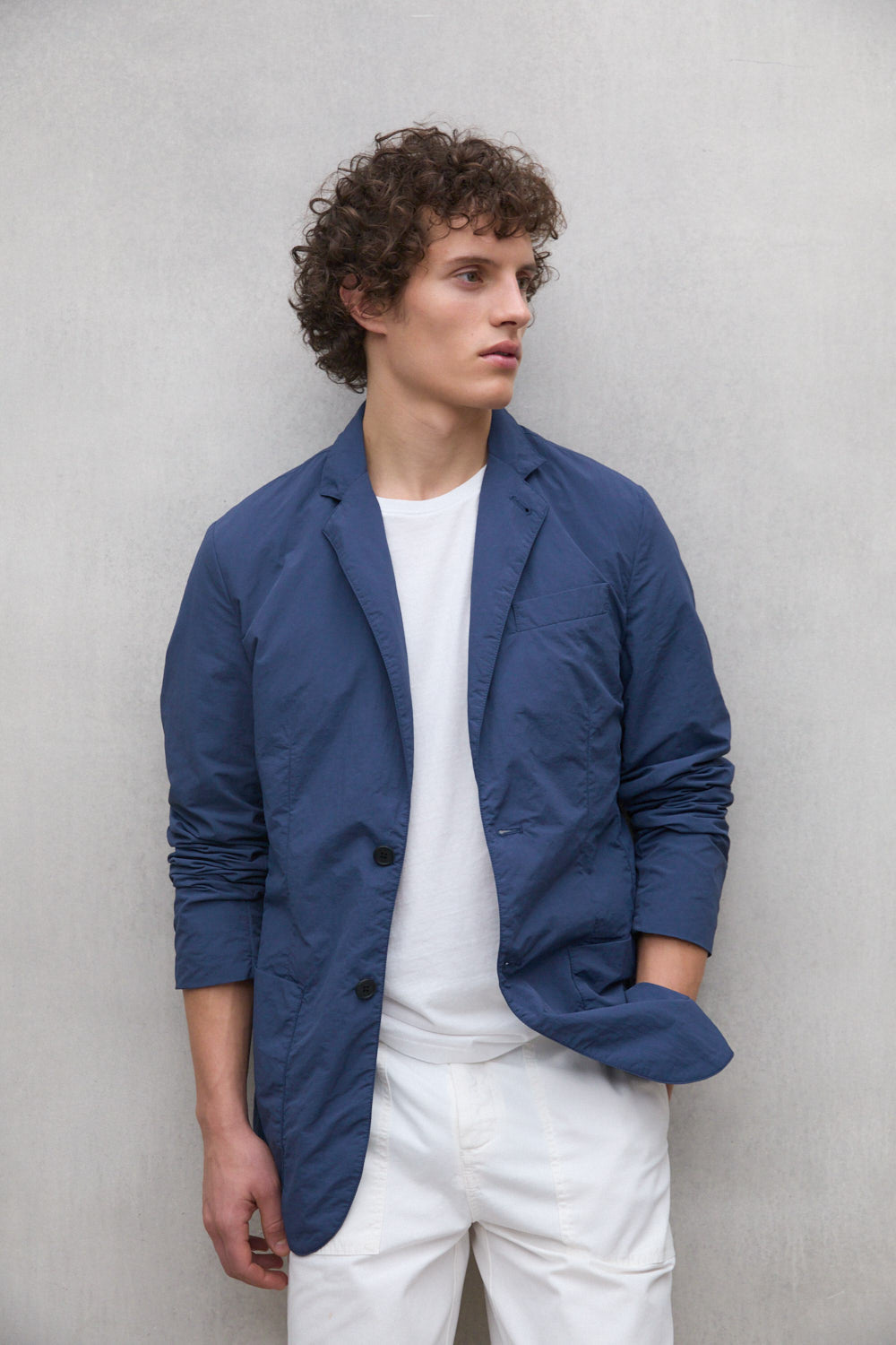 CHAQUETA ANETO AZUL MARINO