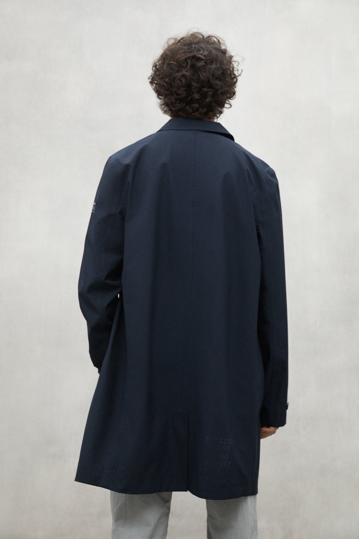 NAVY BLUE NIMEGA JACKET