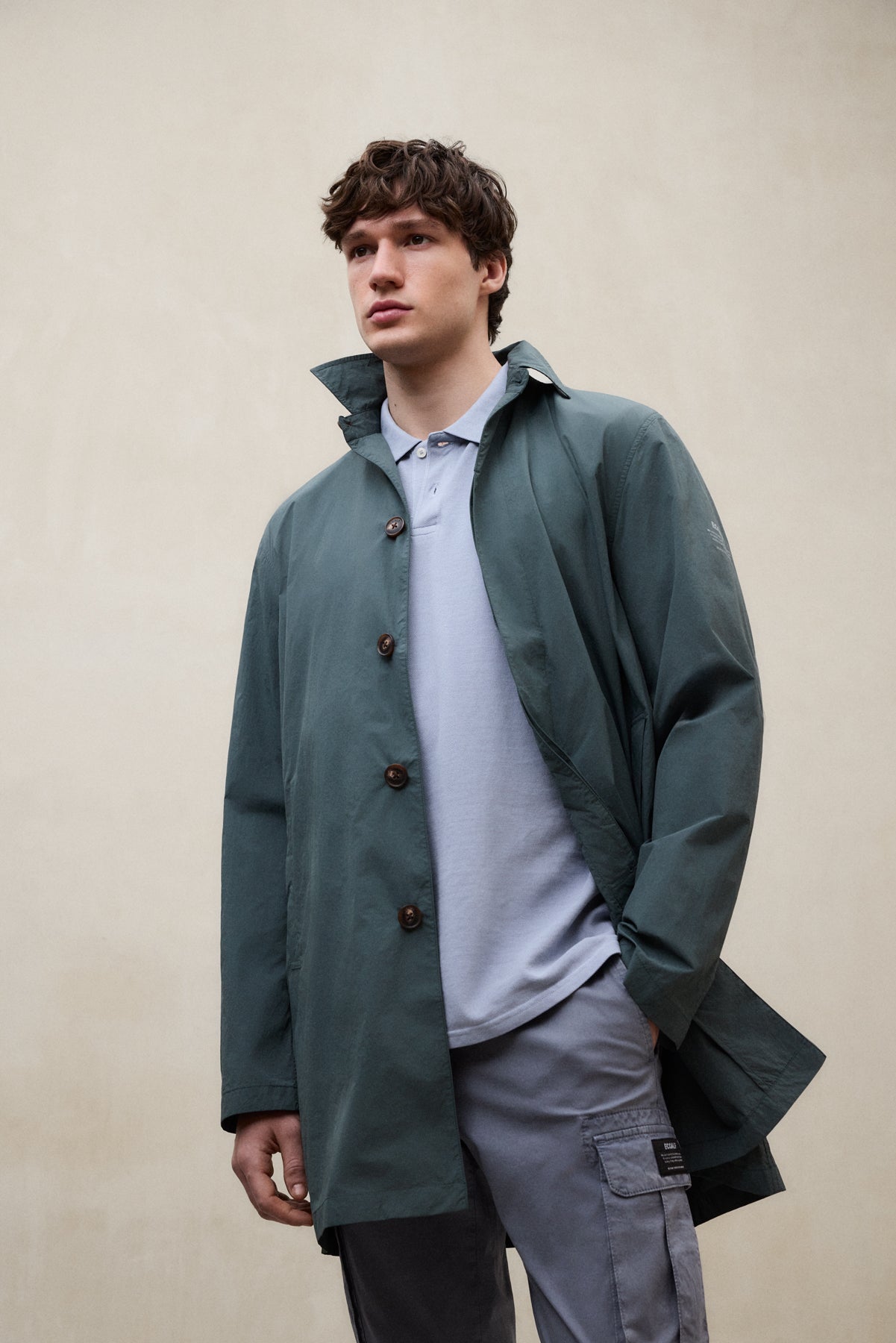 GABARDINA PACKABLE VESTAL VERDE