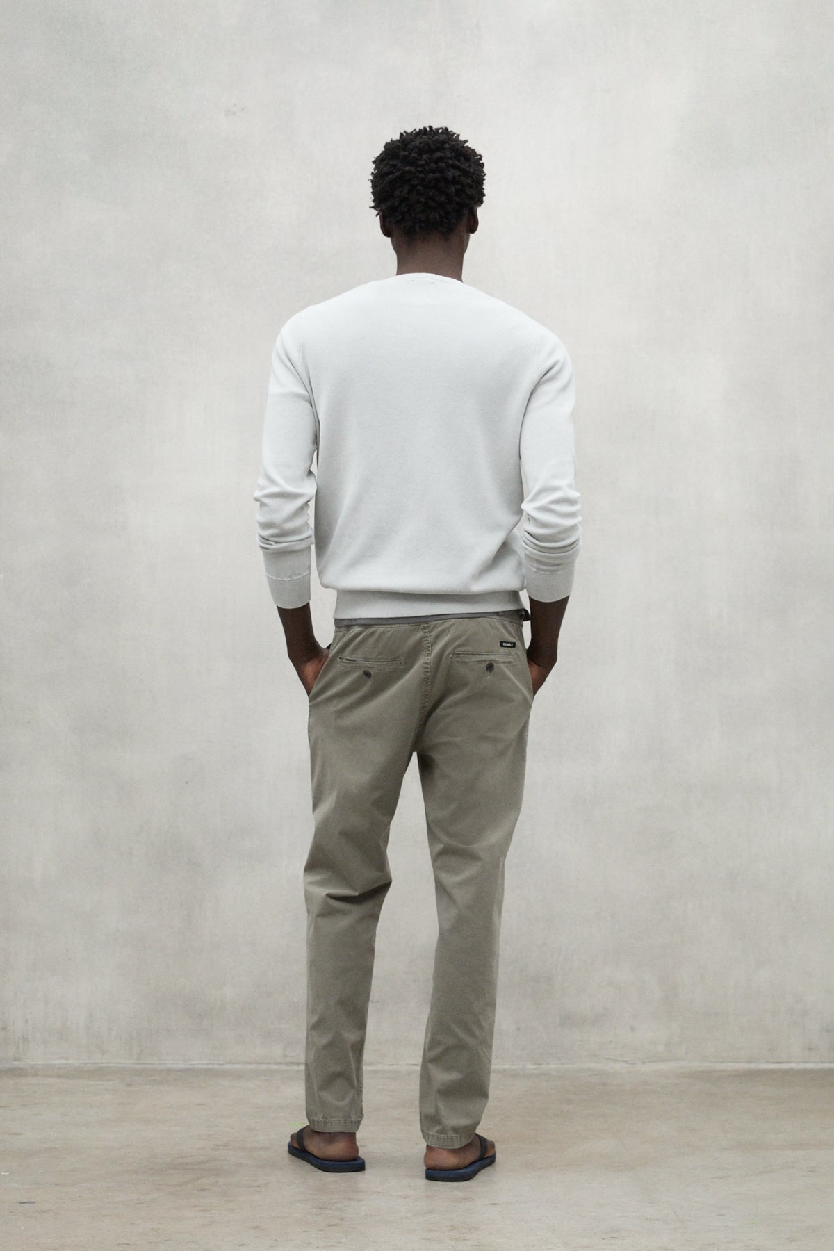 LIGHT GREY MANZANO SWEATER