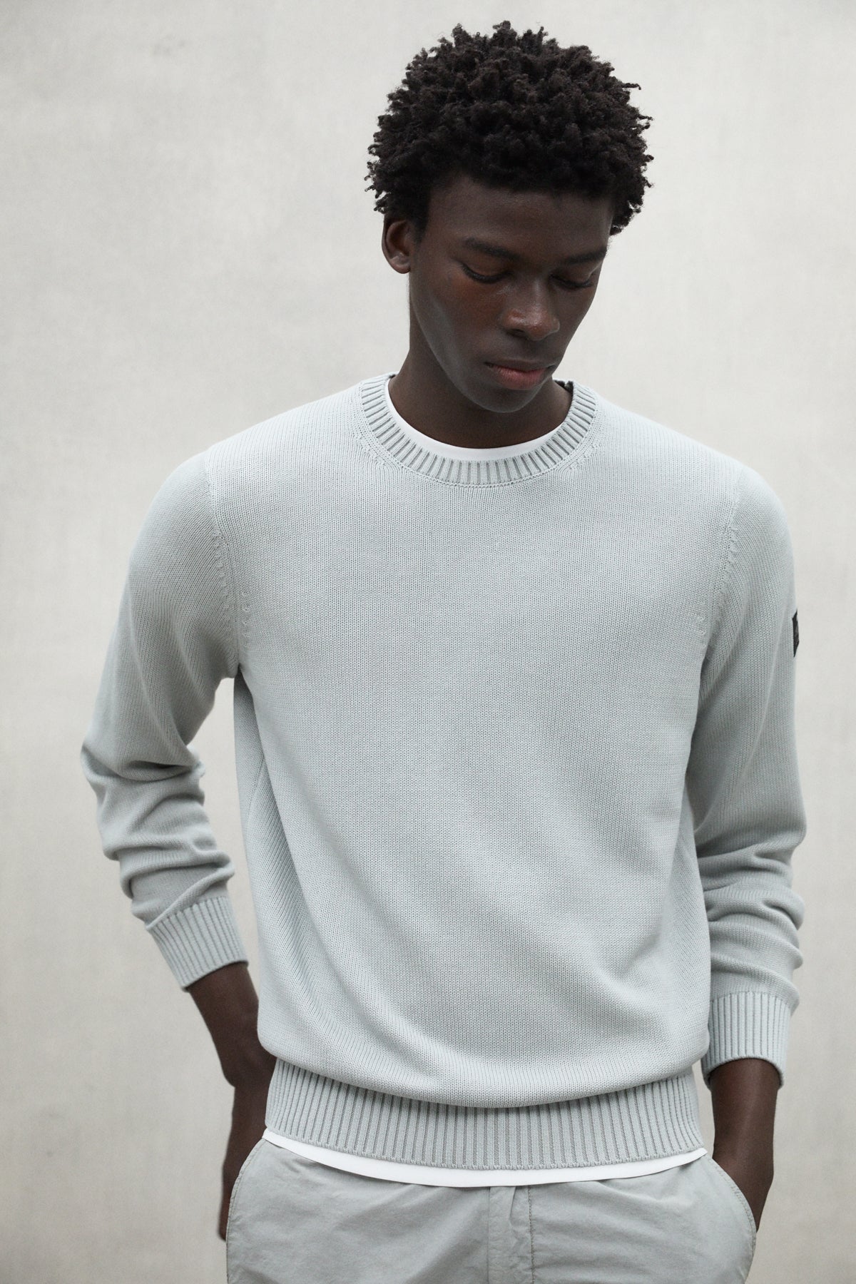 LIGHT GREY TAIL SWEATER