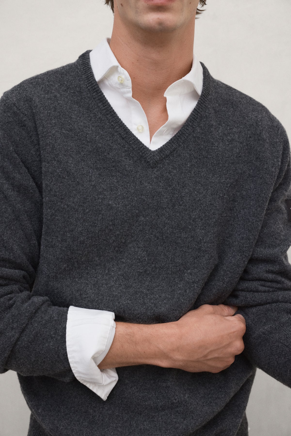 PULLOVER VALLE DUNKELGRAU MIT ETIKETT