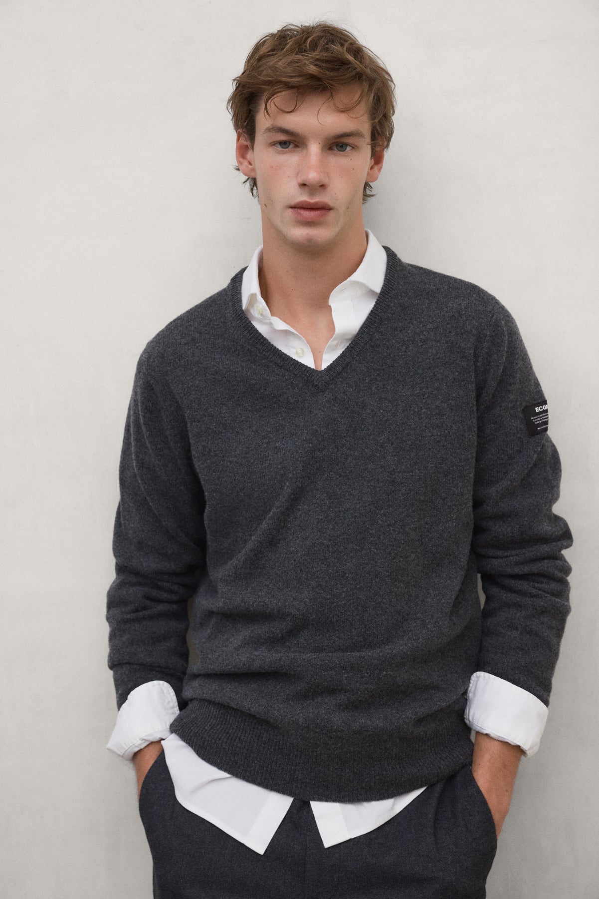 PULLOVER VALLE DUNKELGRAU MIT ETIKETT