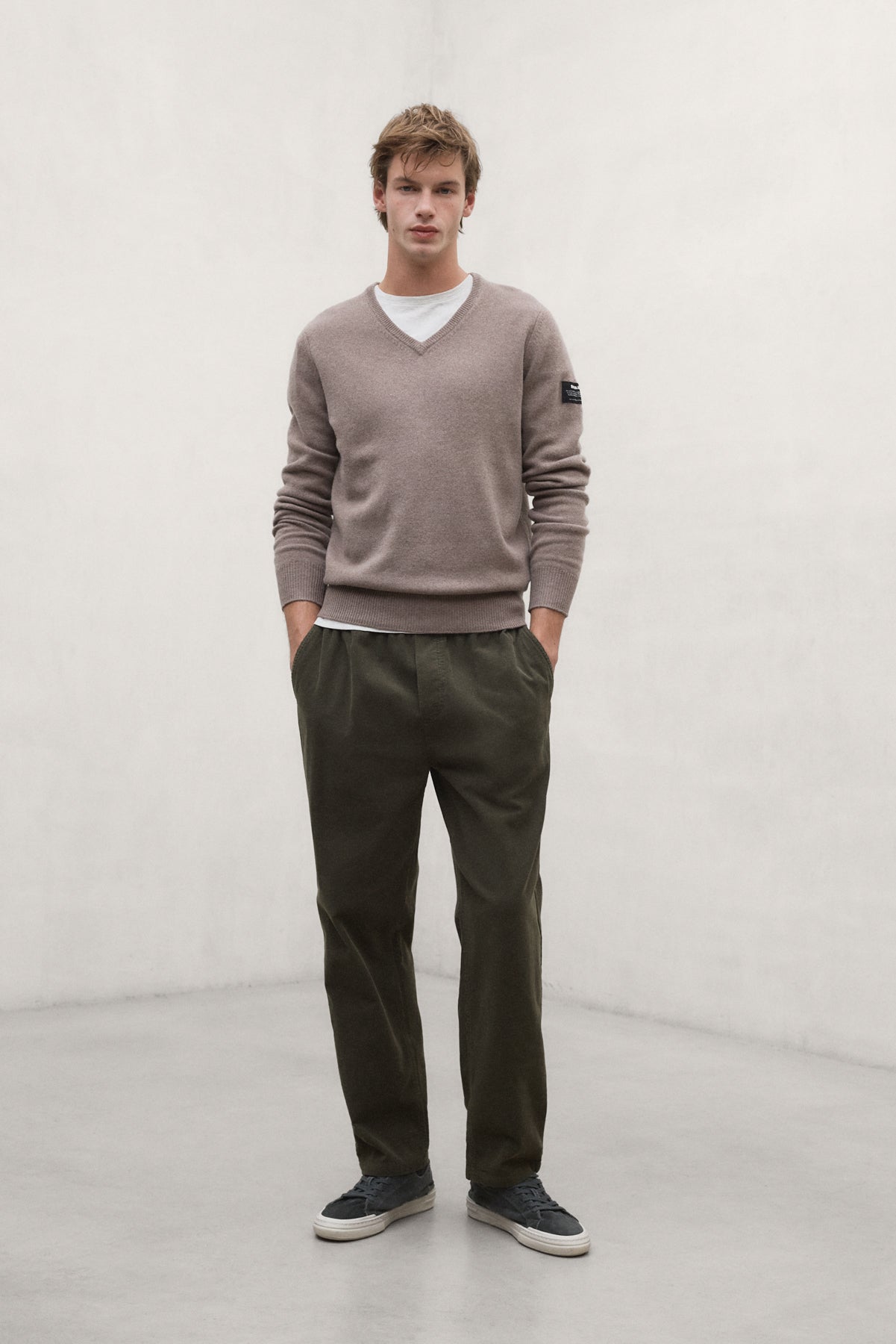PULLOVER VALLE BRAUN MIT ETIKETT