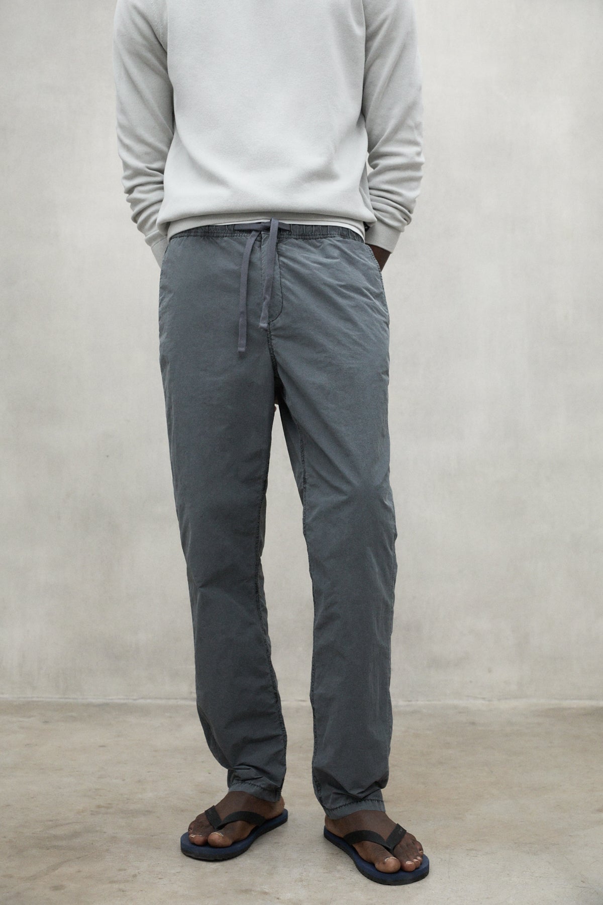 DARK GREY ETHIC NYLON TROUSERS