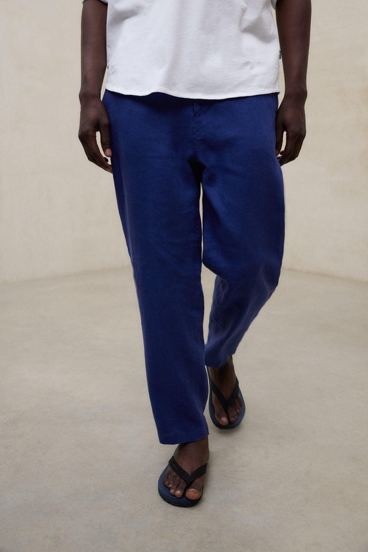 PANTALONES DE LINO ETHIWIN AZUL