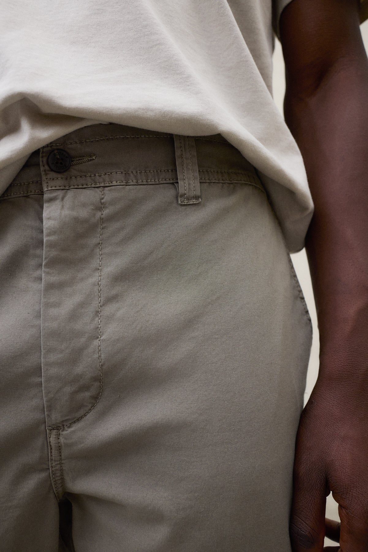PANTALONES ETHIWIN MARRÓN