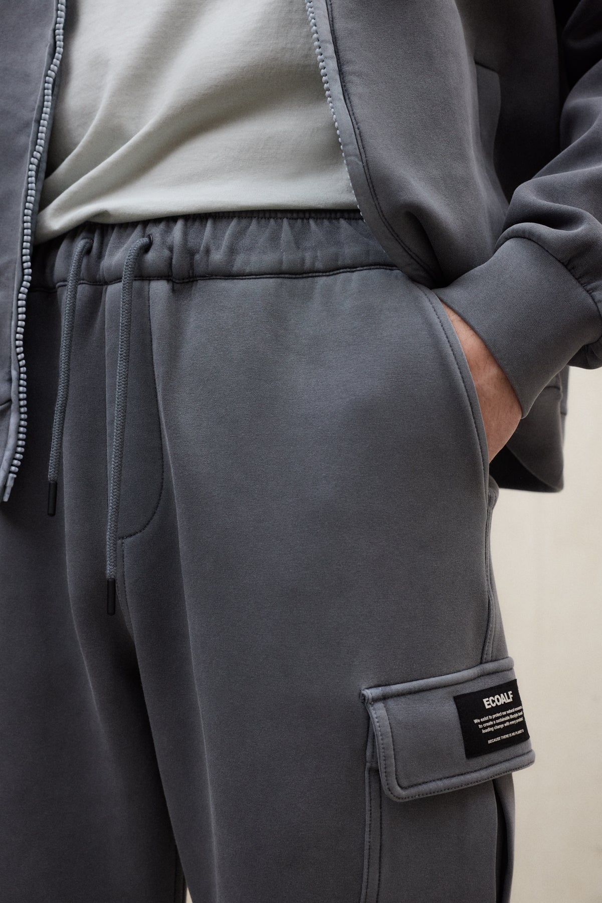 PANTALON EN NÉOPRÈNE MARA GRIS FONCÉ