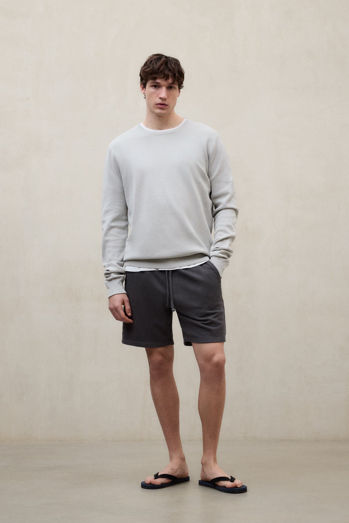 SHORTS BOSA GRIS OSCURO