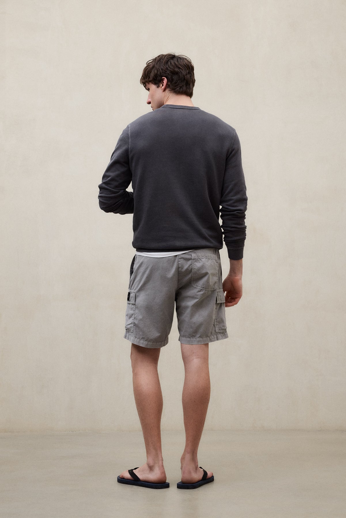 SHORTS TARGO GRIS OSCURO