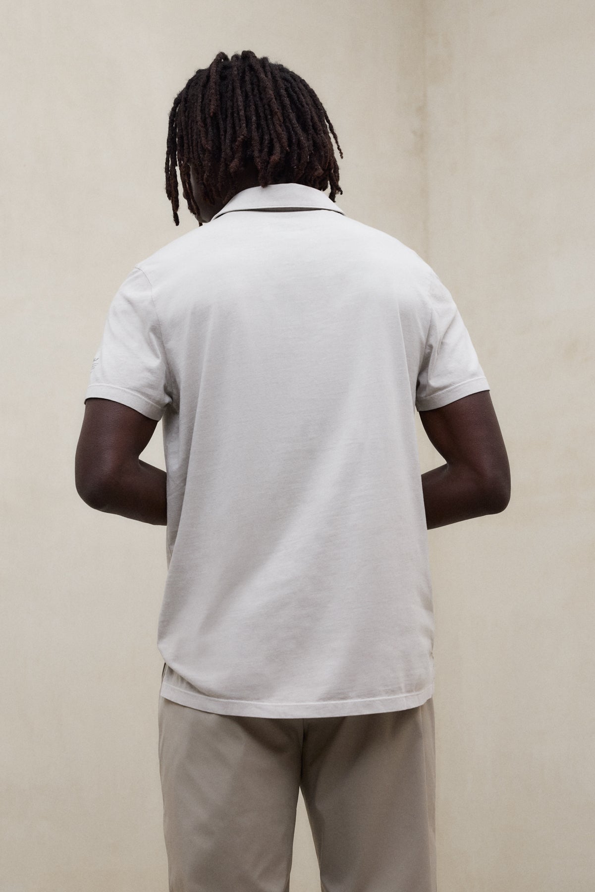 THEO STRICKPOLO IN GRAU