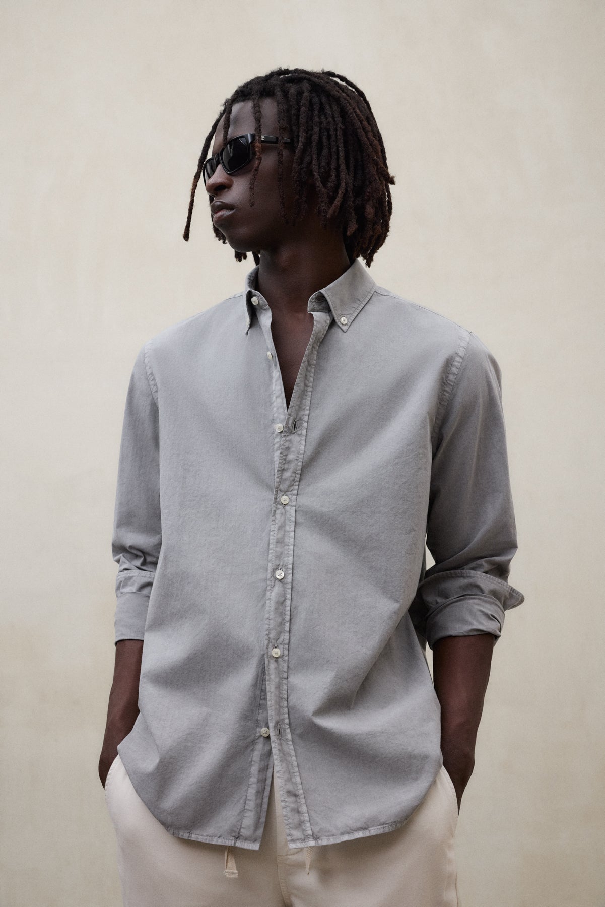 CAMISA ANTEJO DE POPELÍN GRIS OSCURO