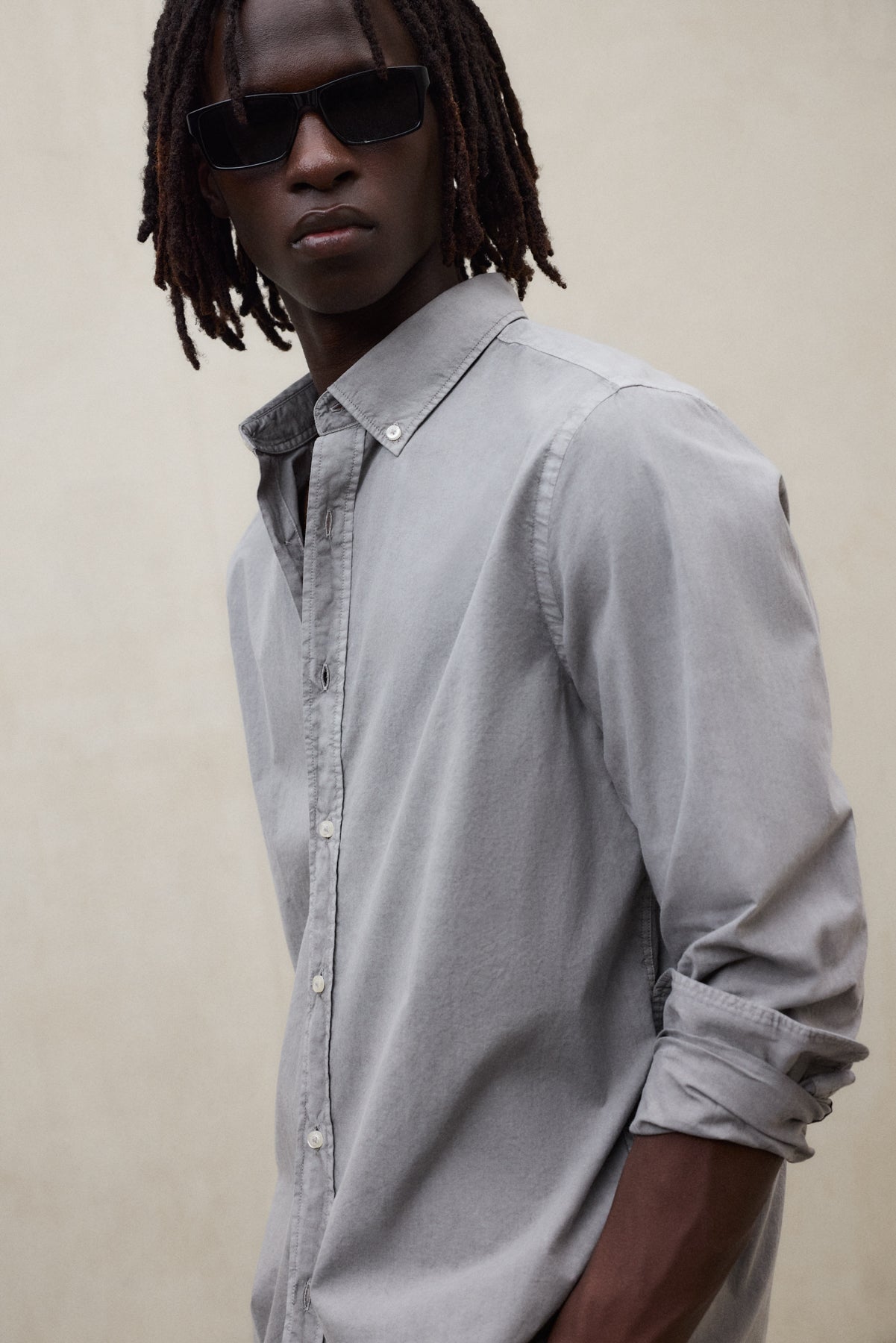 CAMISA ANTEJO DE POPELÍN GRIS OSCURO