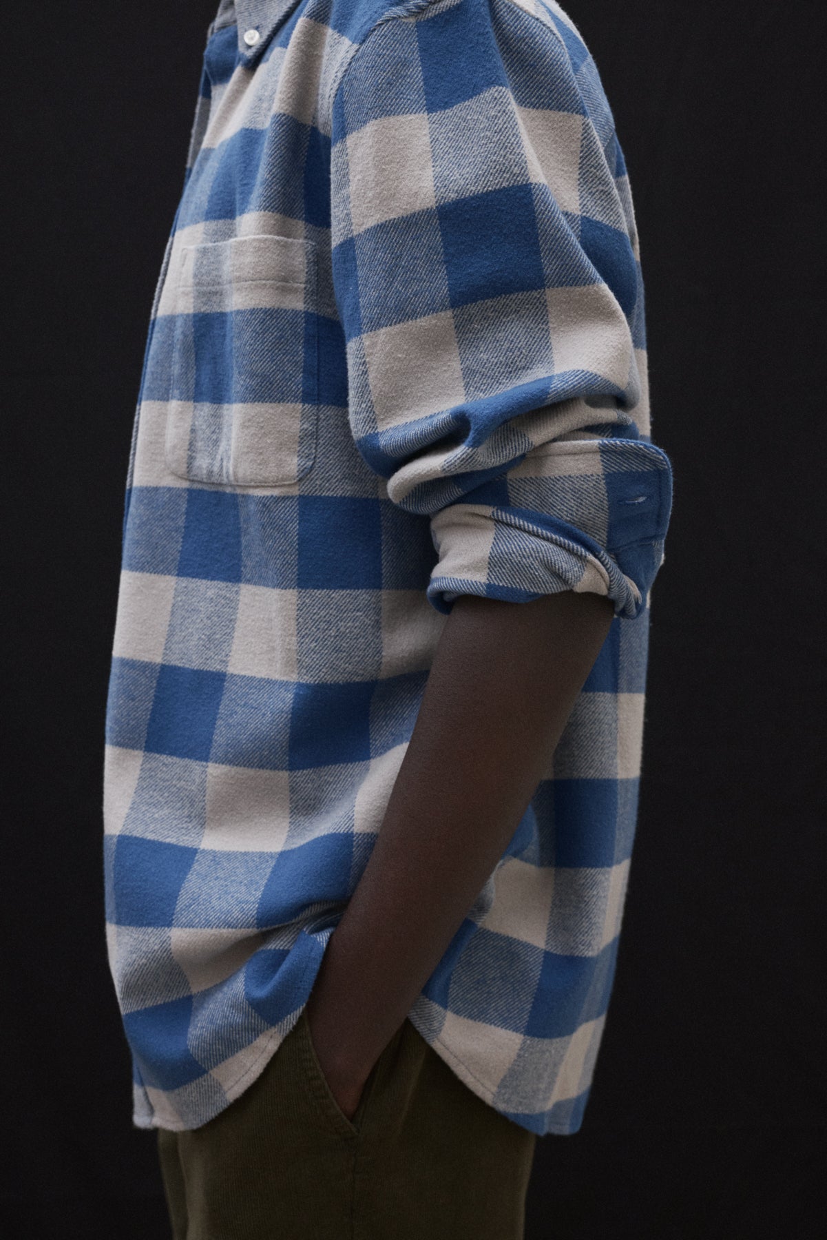 BLUE GETARI SHIRT