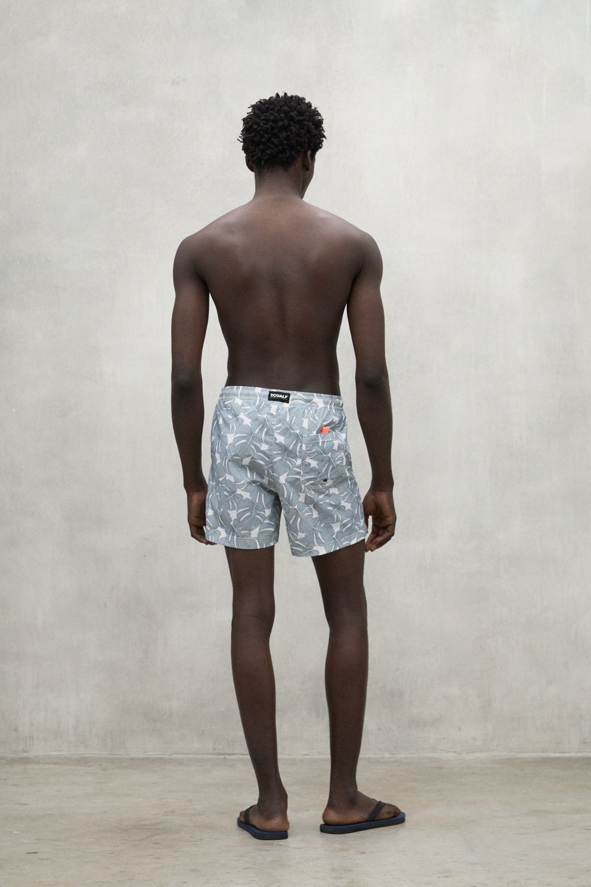GREEN BEQUIA SWIM TRUNKS