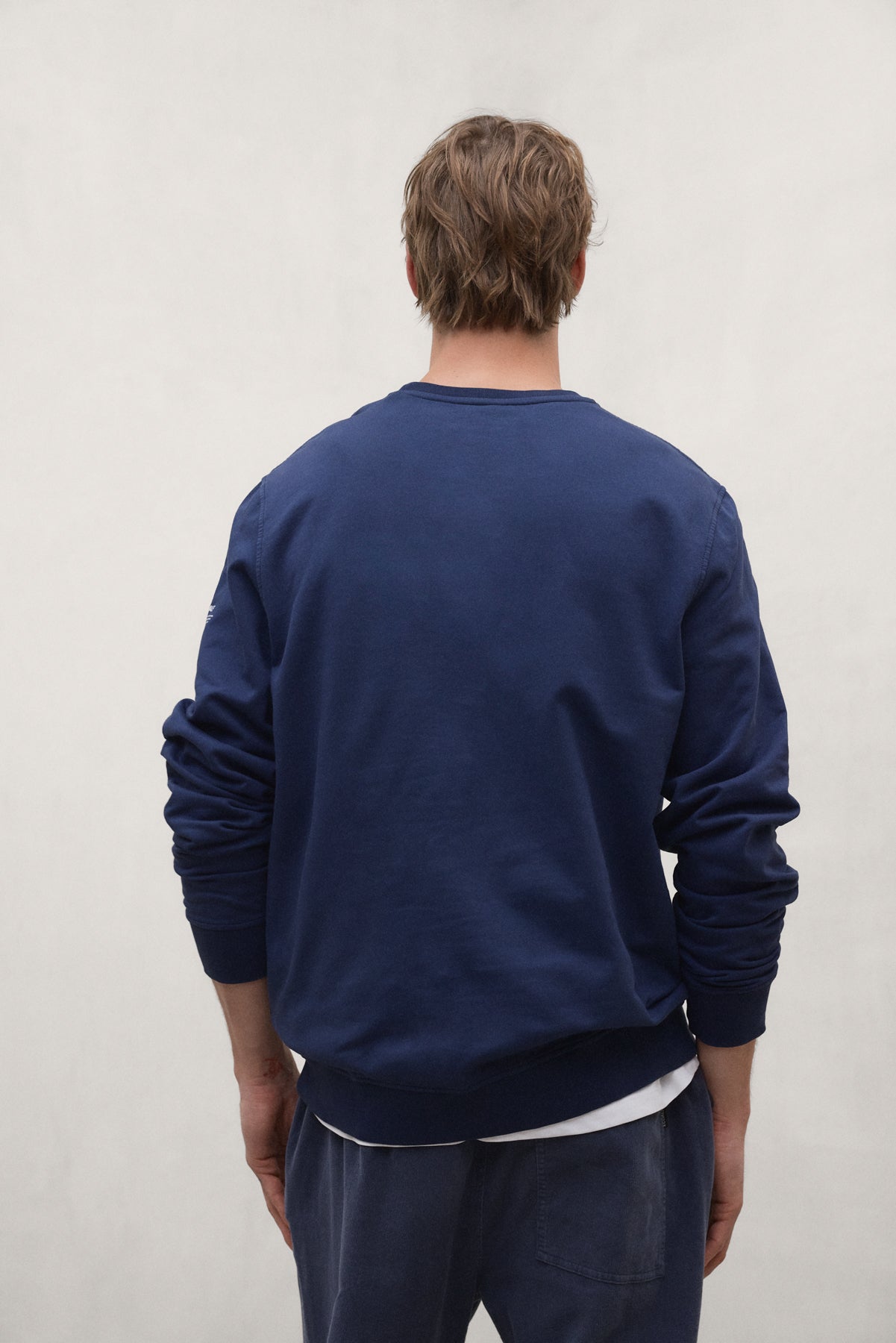 NAVY BLUE DISA SWEATSHIRT