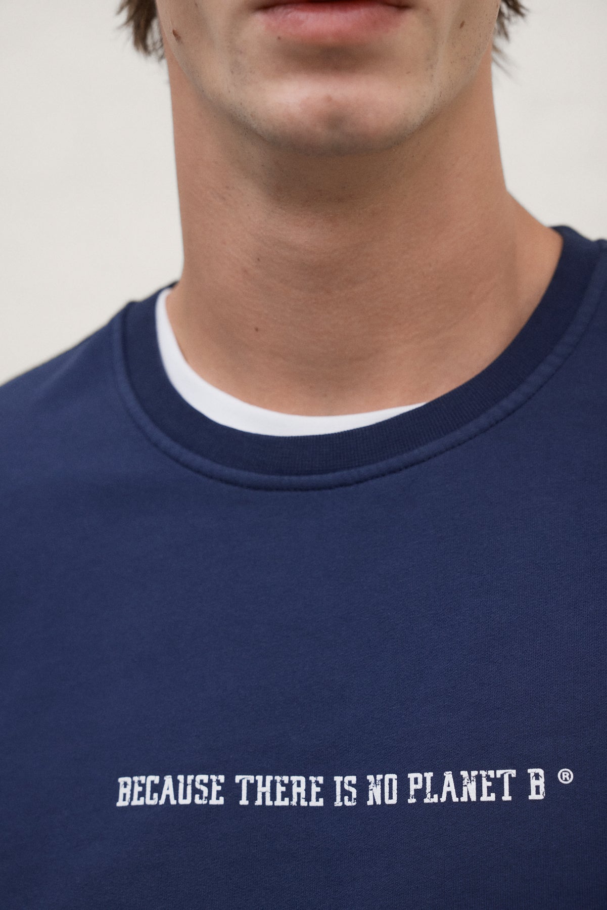 NAVY BLUE DISA SWEATSHIRT