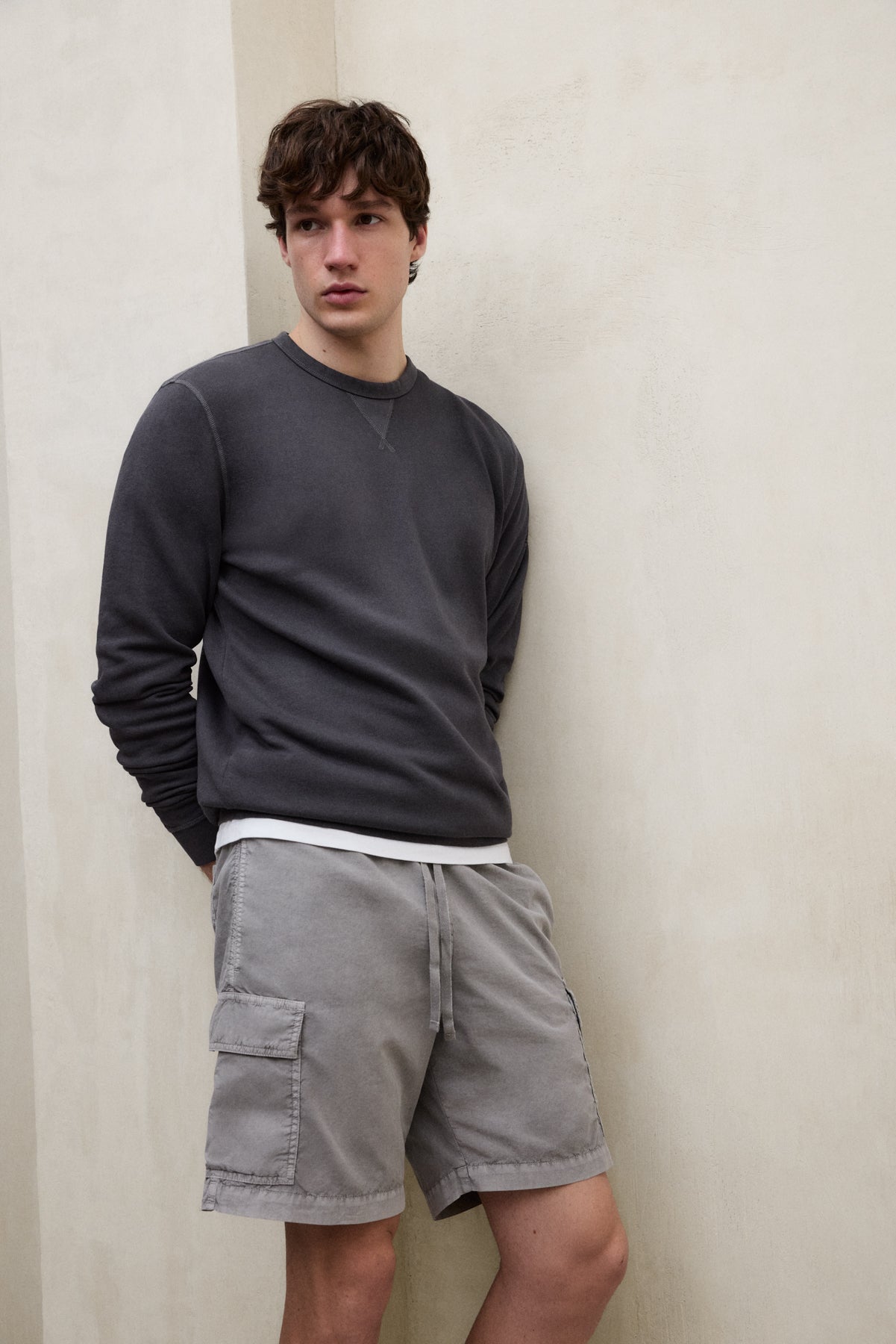 SUDADERA GOLA GRIS OSCURO