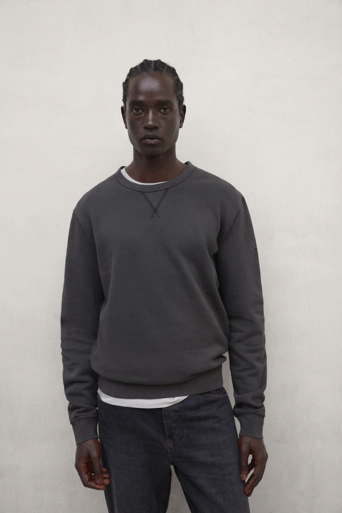 DARK GREY GOLA SWEATSHIRT