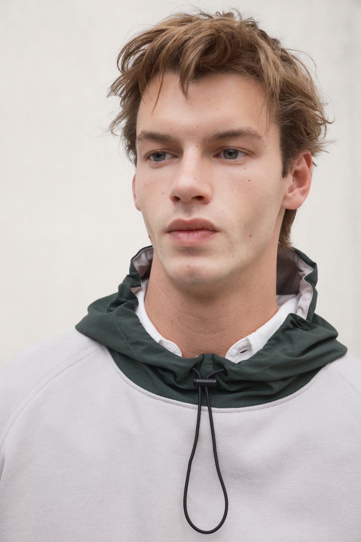 SUDADERA JAON GRIS CLARO
