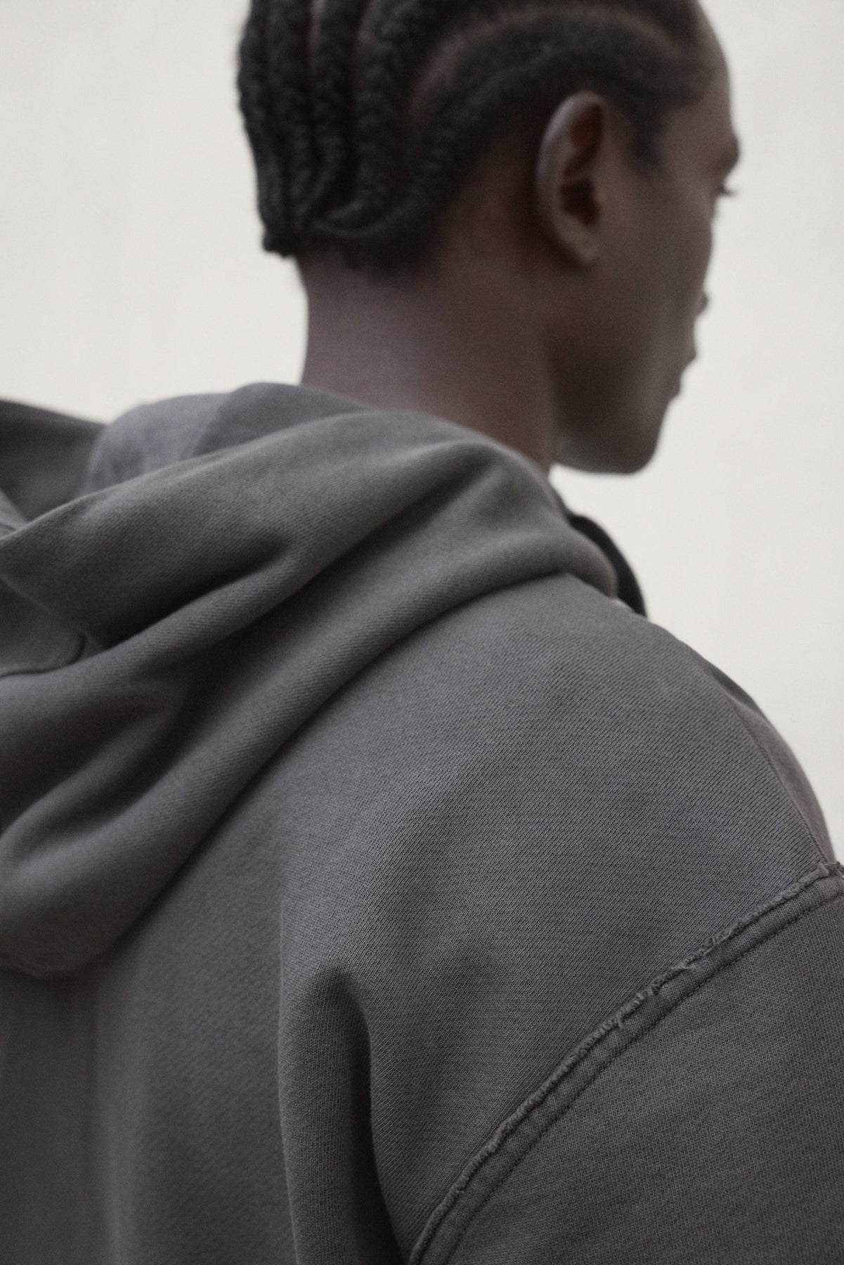 HOODIE PATES DUNKELGRAU