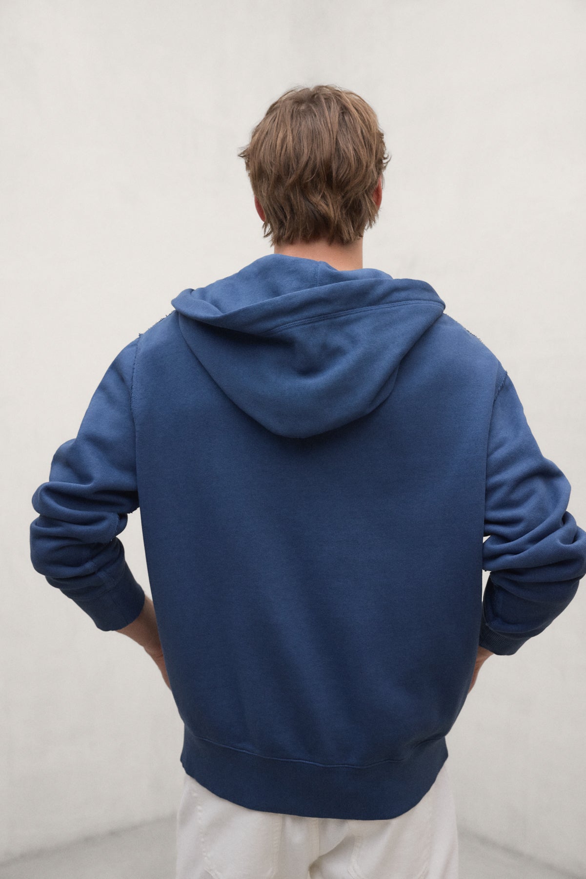 BLUE RENA SWEATSHIRT