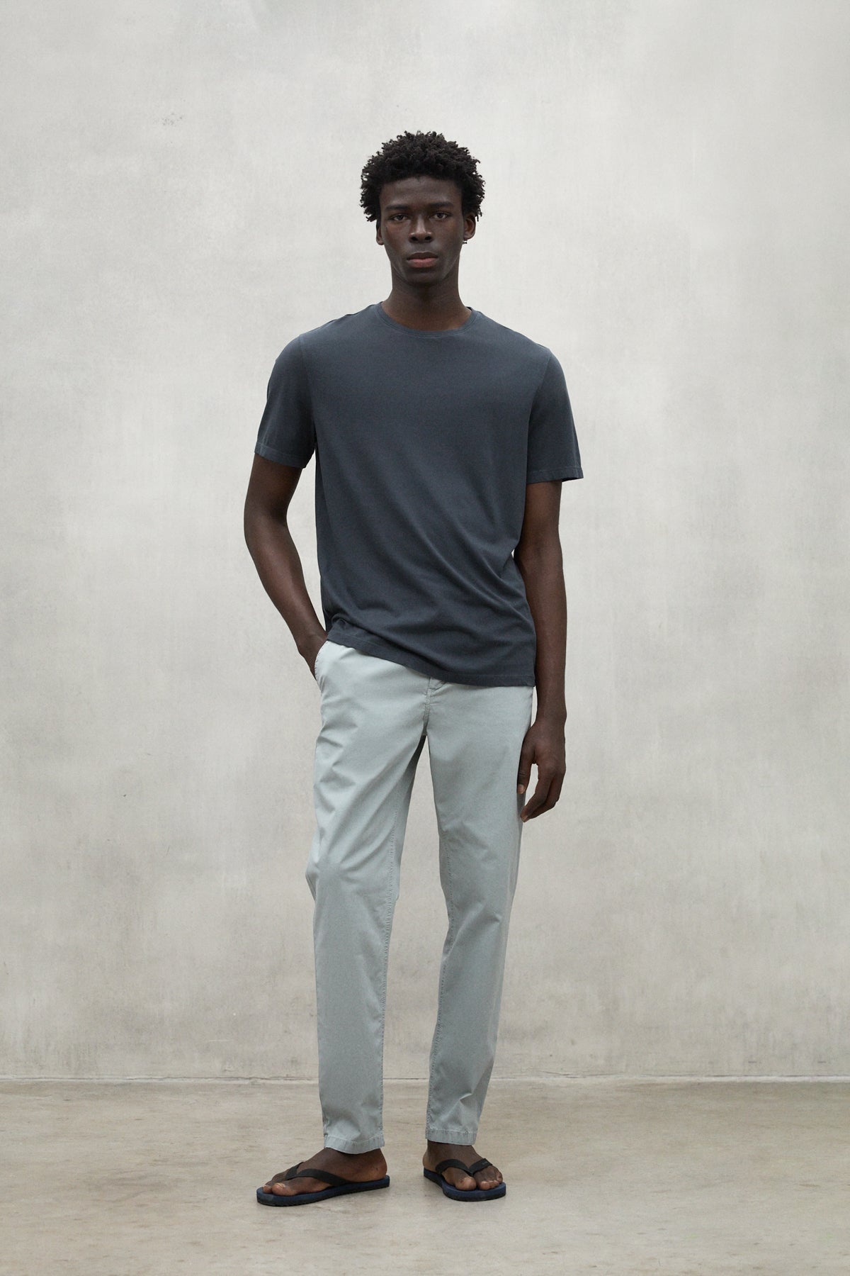 DARK GREY TIMBU T-SHIRT