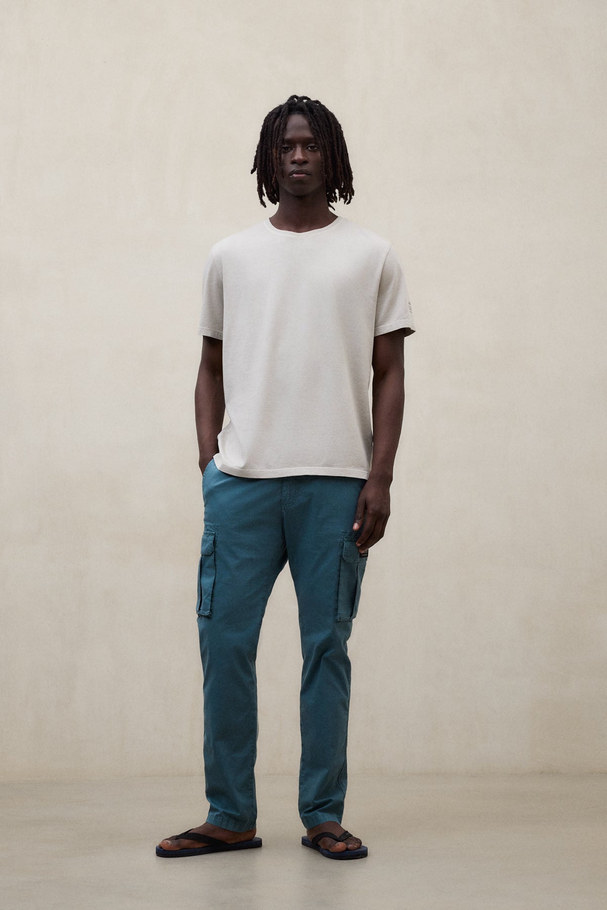 GREY VENT T-SHIRT