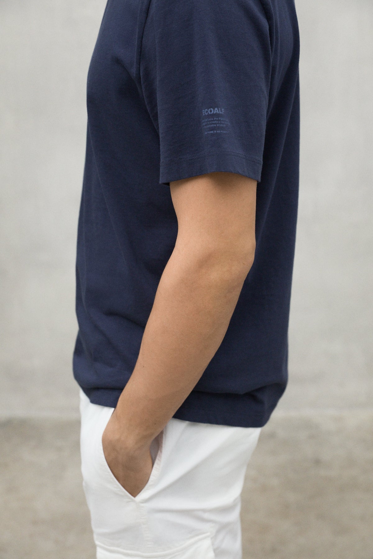 T-SHIRT VENT BLEU MARINE