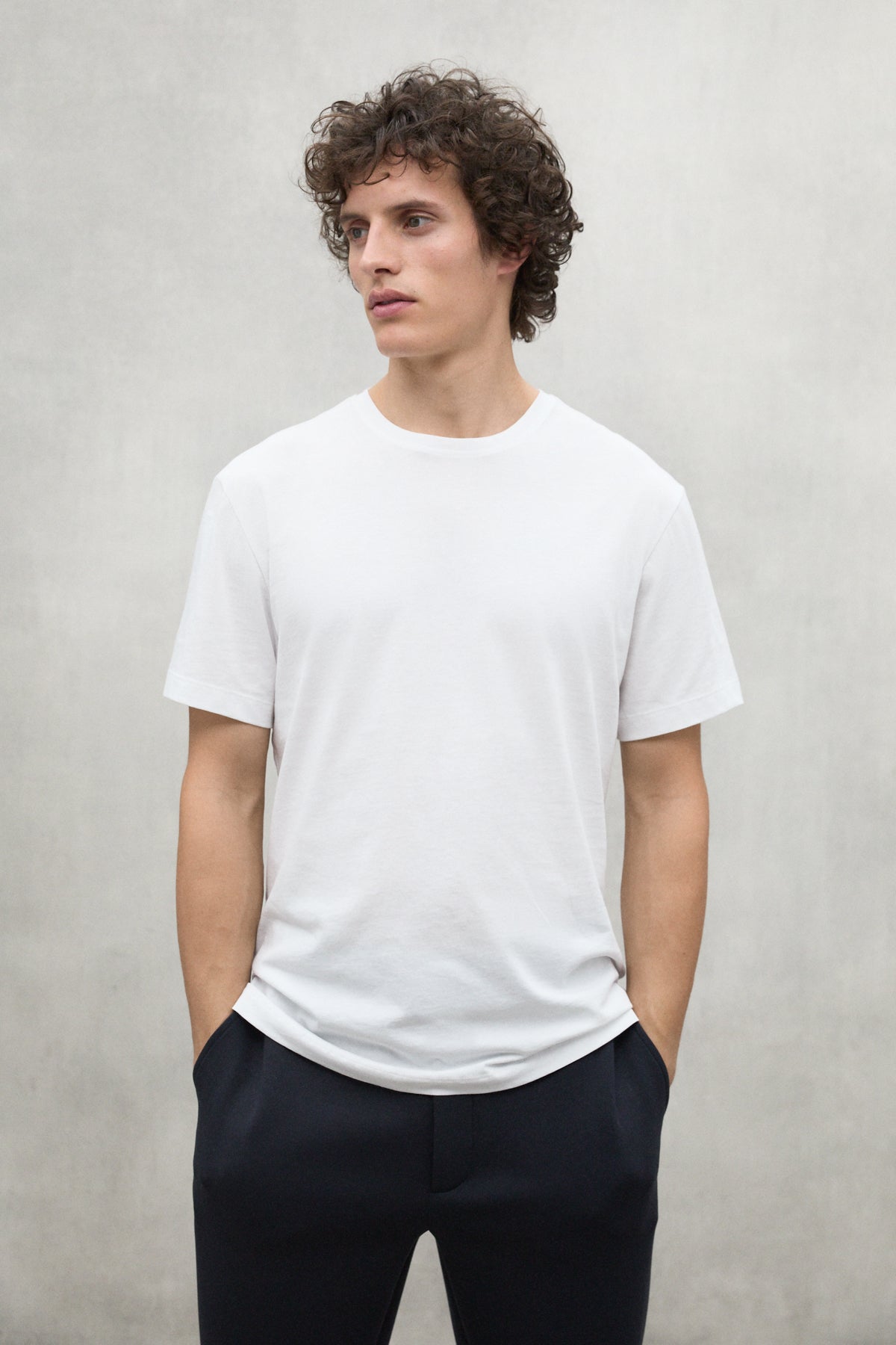T-SHIRT REGENERATION BLANC ET NOIR