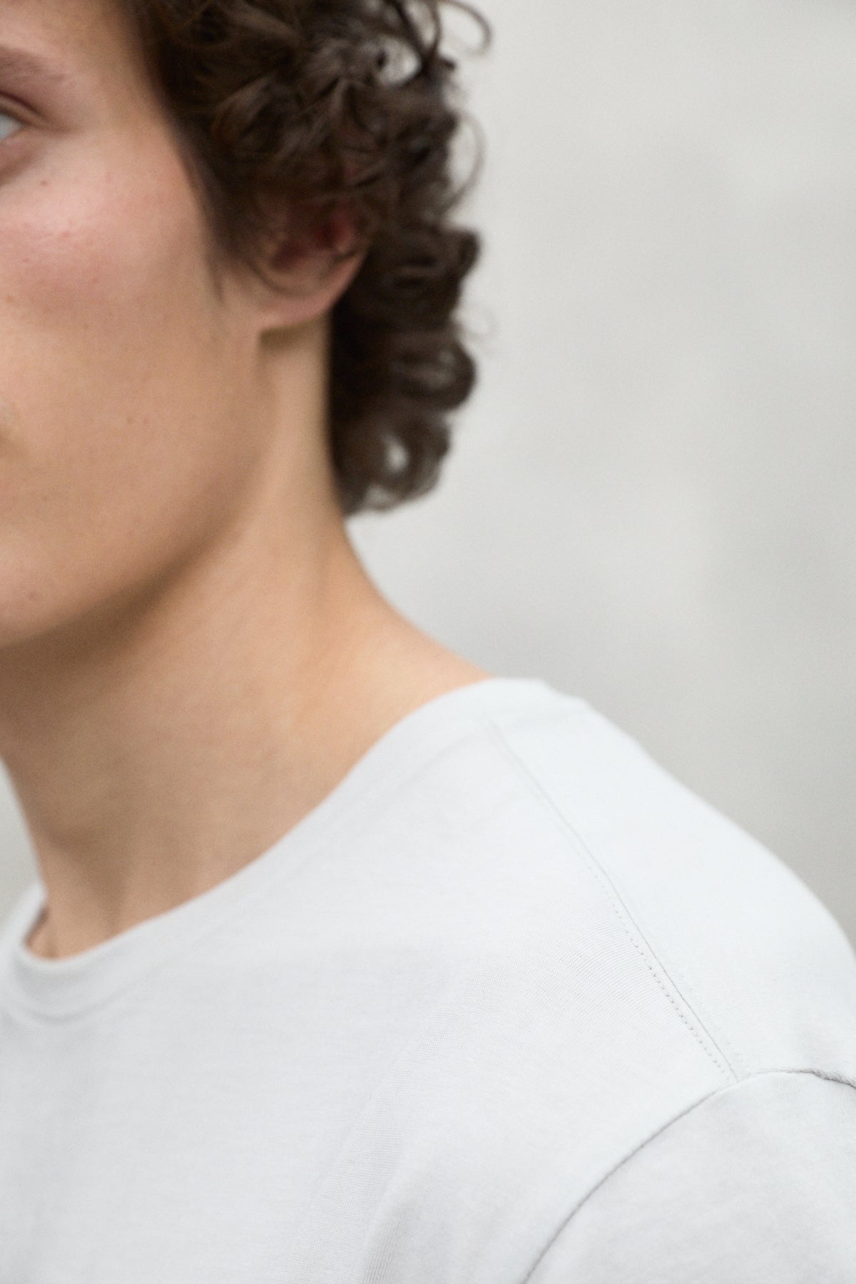 REGENERATION VENT T-SHIRT GRAU