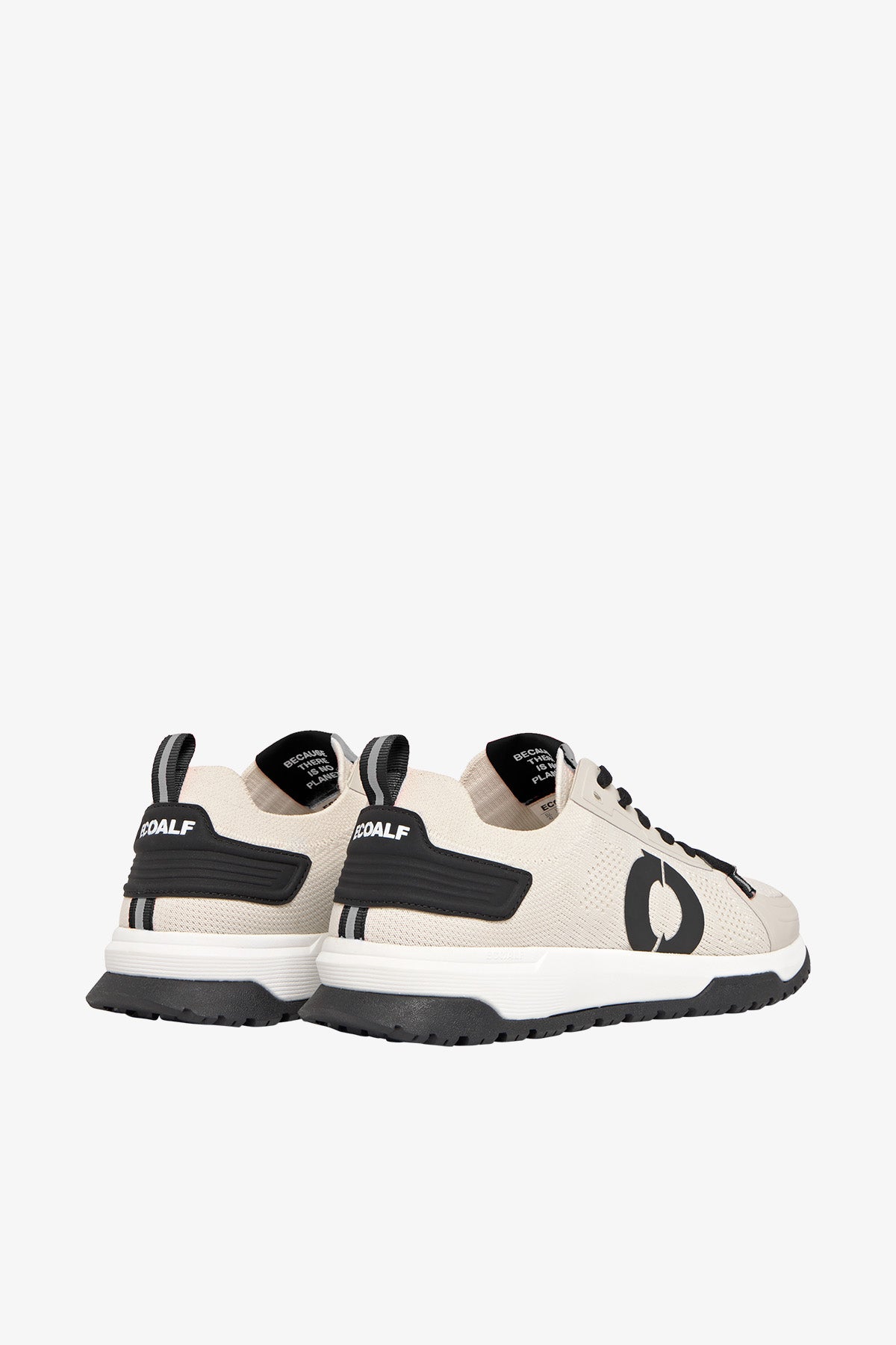 BASKETS MUMBAI BLANCHES ET NOIRES
