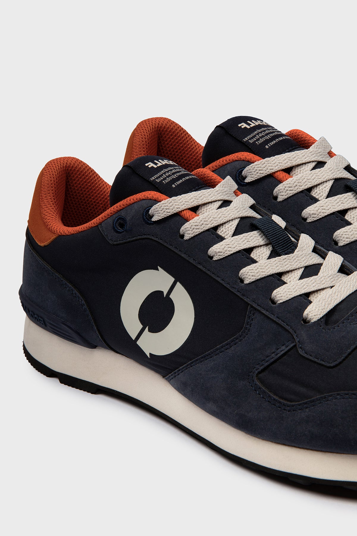 NAVY BLUE UCLA TRAINERS