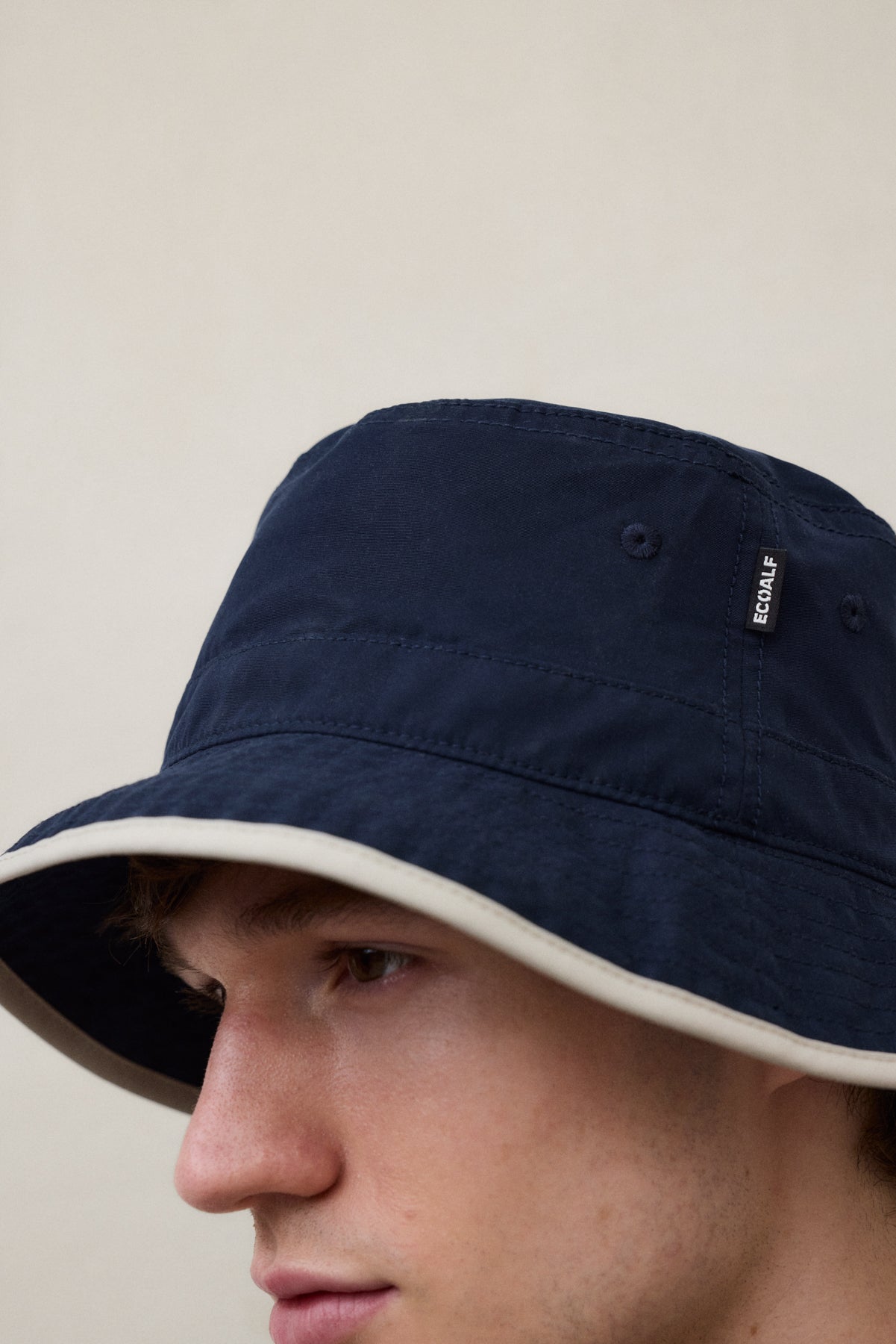 SOMBRERO TIPO BUCKET BROME AZUL MARINO UNISEX