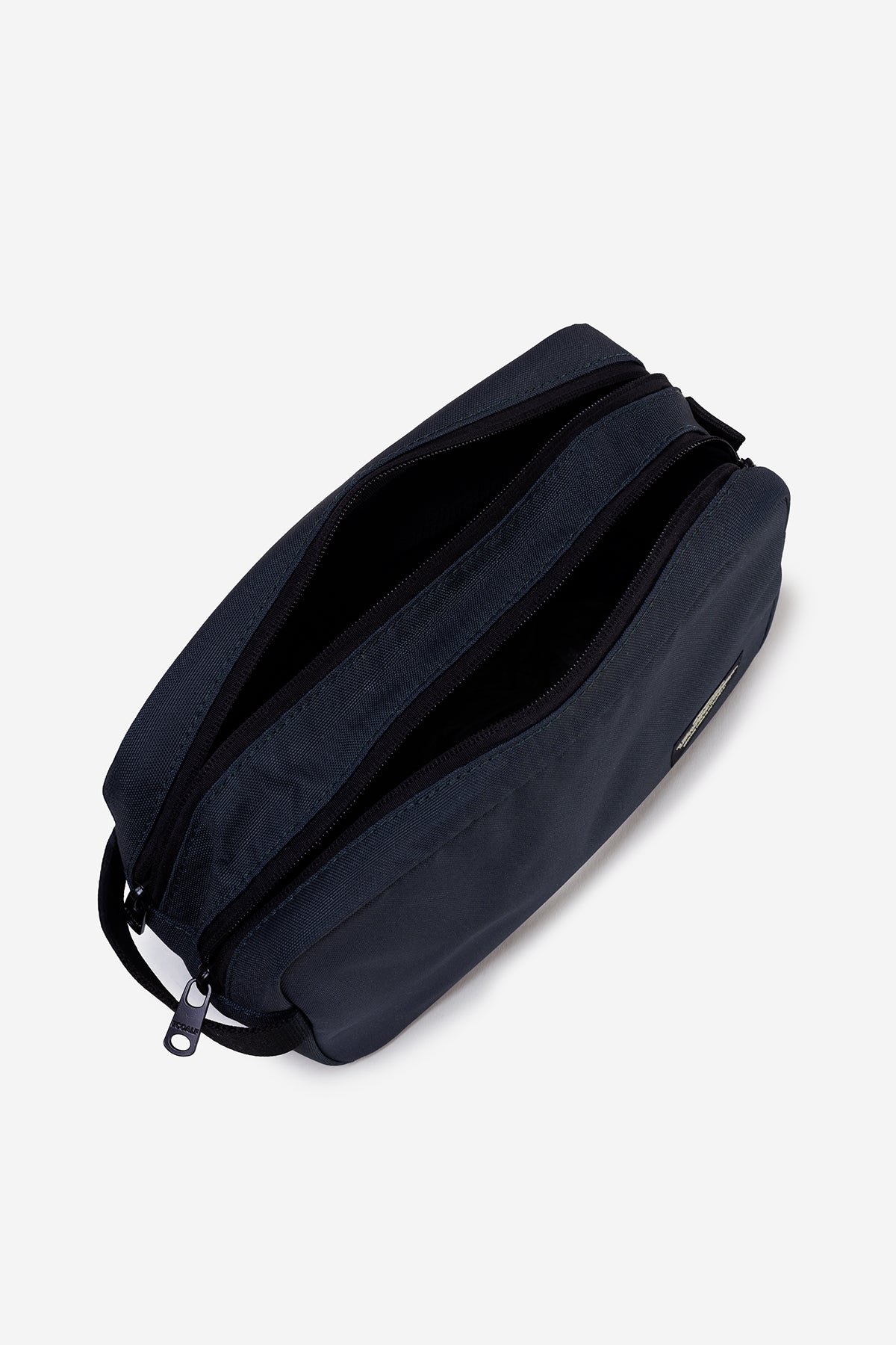 NECESER DEPORTIVO AZUL MARINO UNISEX