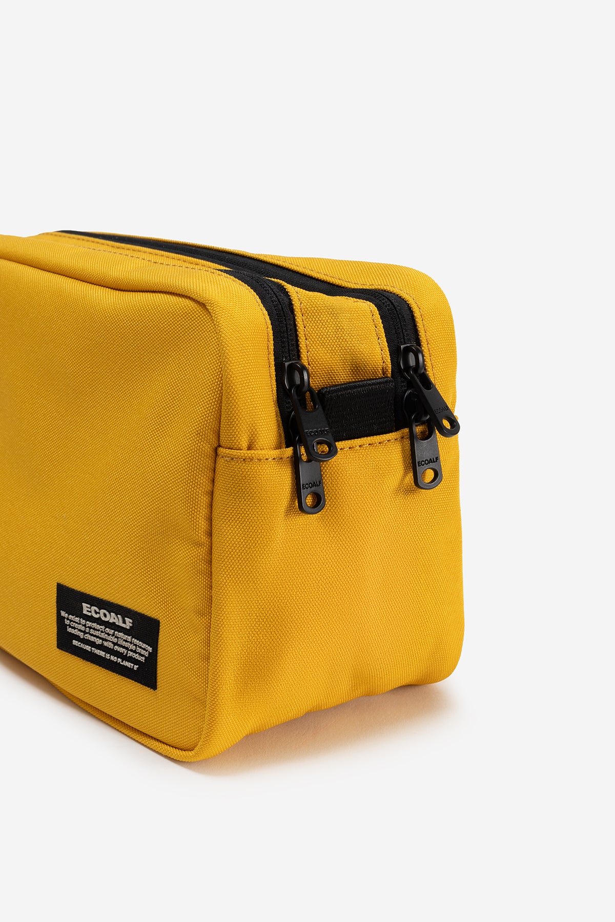 YELLOW UNISEX SPORTS TOILETRY BAG