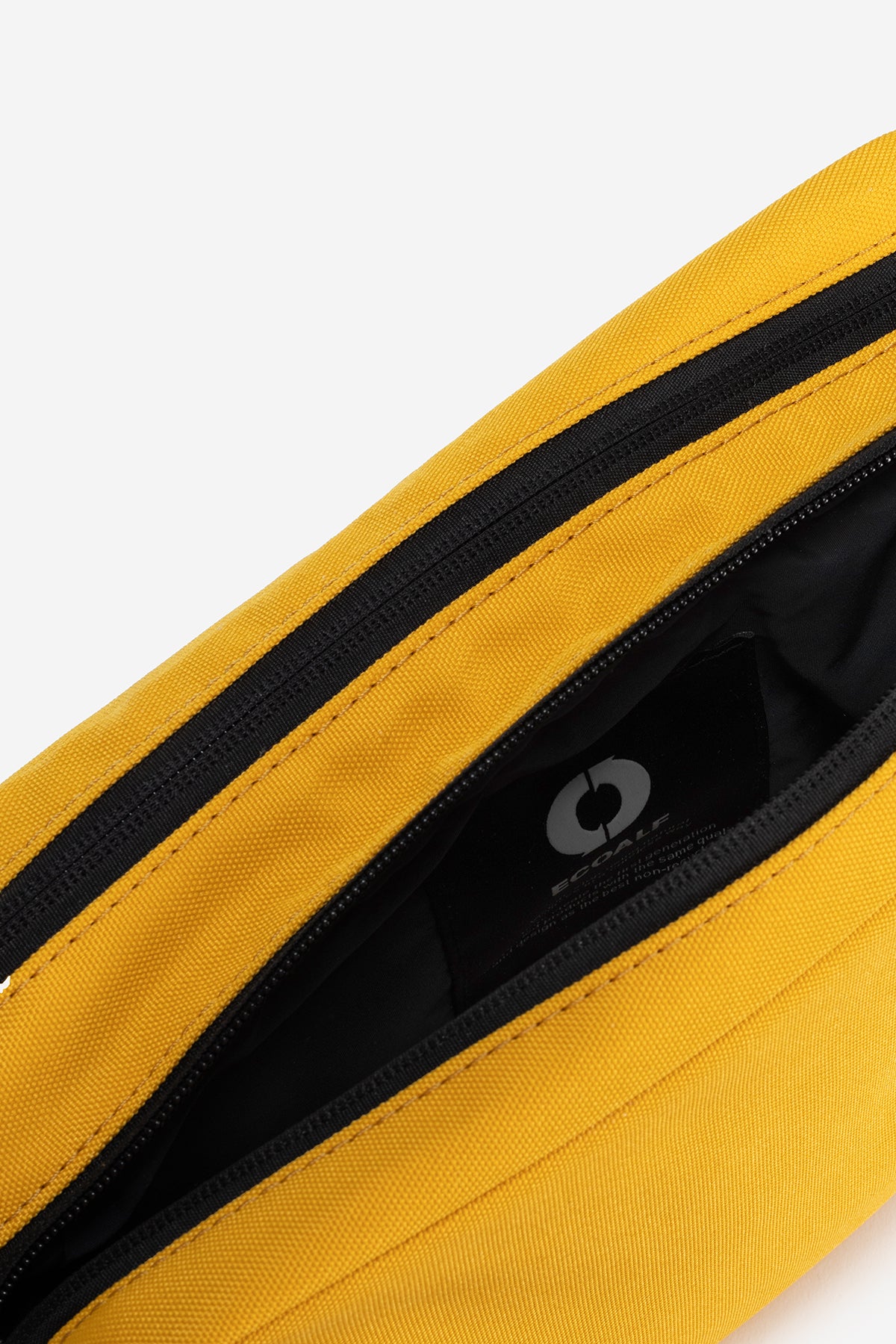 YELLOW UNISEX SPORTS TOILETRY BAG