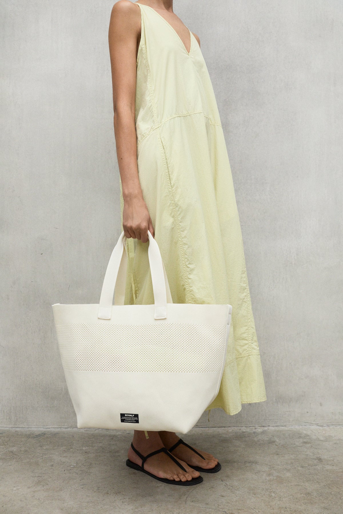 WHITE TIKA SHOPPER BAG