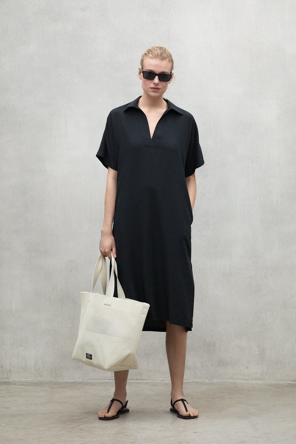 WHITE TIKA SHOPPER BAG