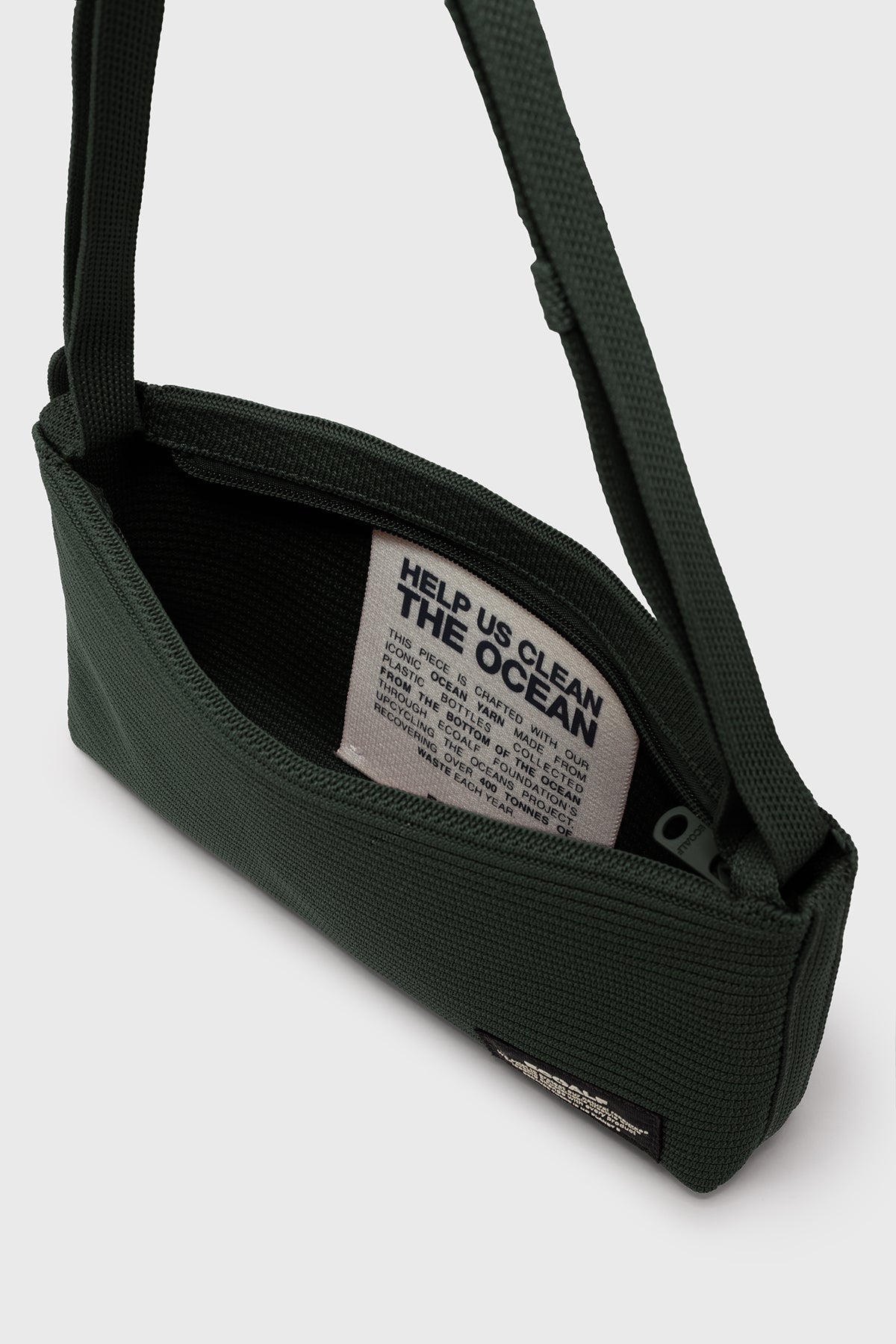 TASCHE TIKA BAGUETTE GRÜN