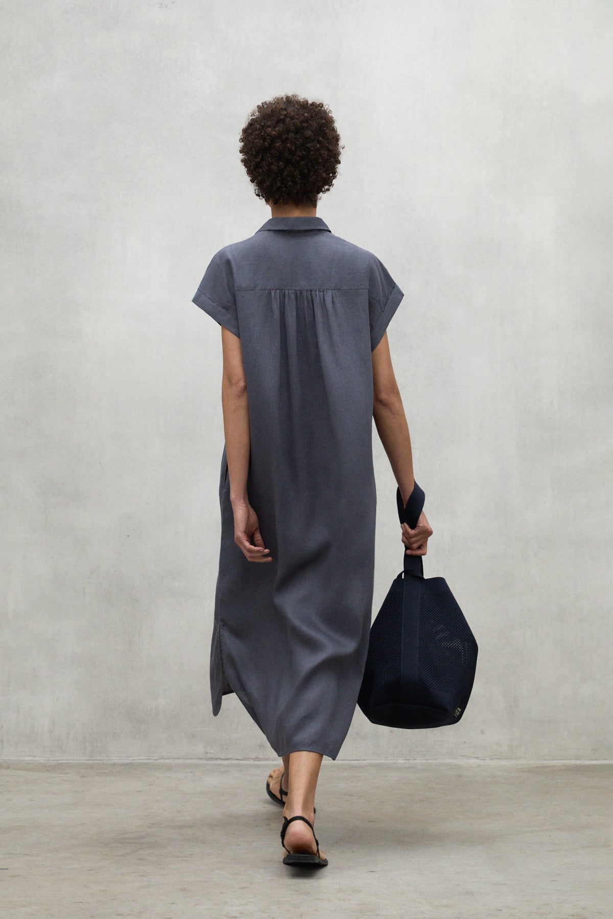 KLEID AMATISTA DUNKELGRAU