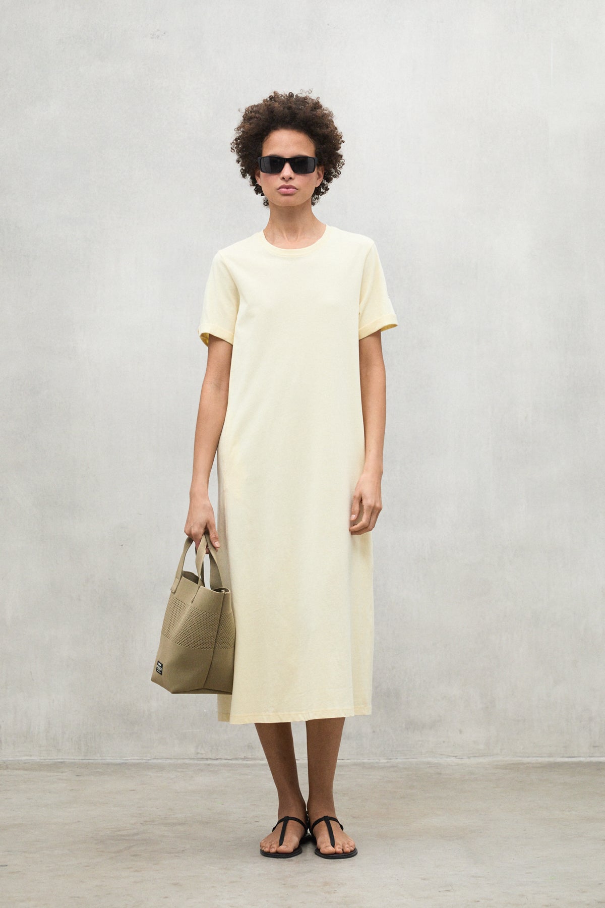 ROBE JAUNE ARGENTÉ