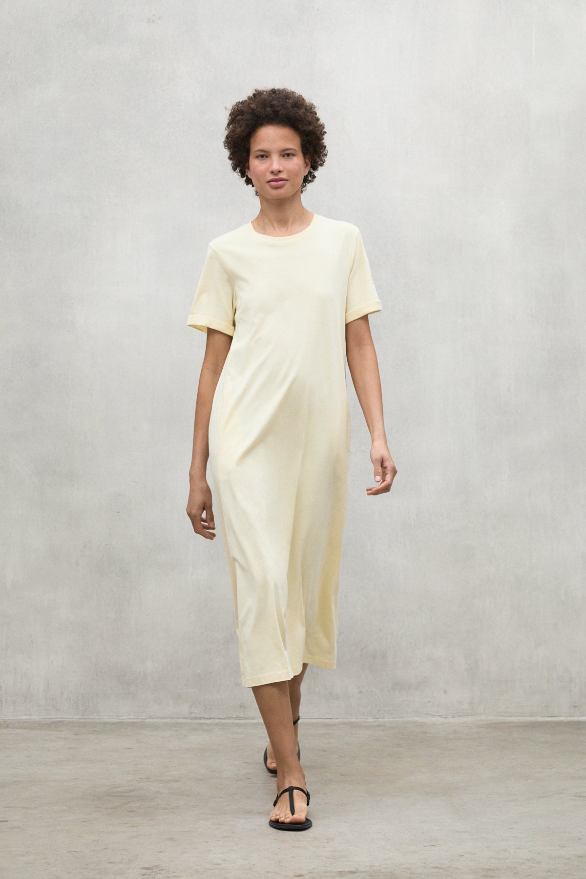 ROBE JAUNE ARGENTÉ