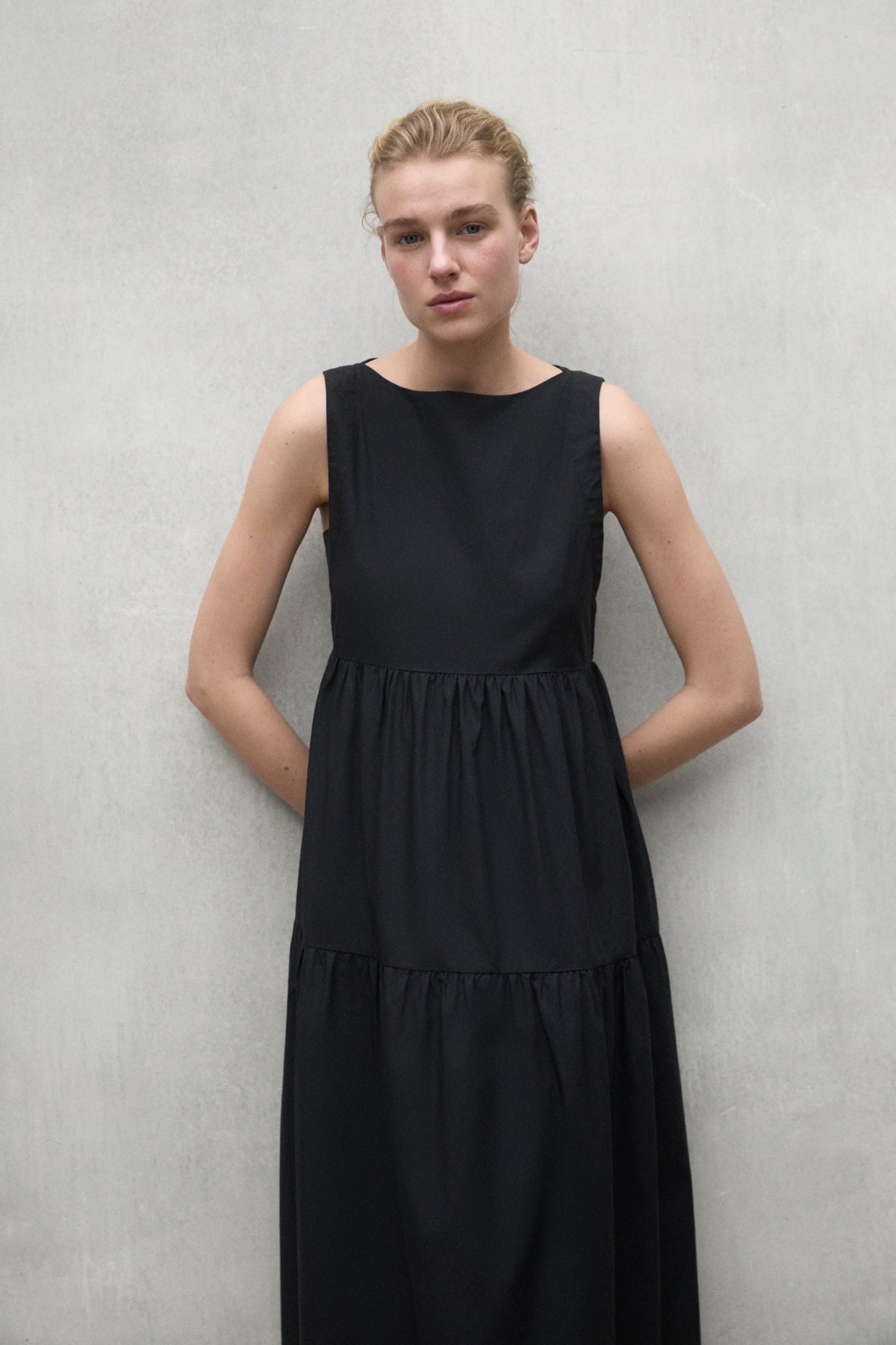 ROBE BOSSA NOIRE