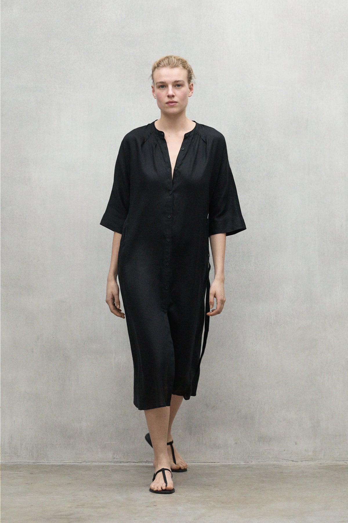 ROBE LONGUE LEA NOIRE